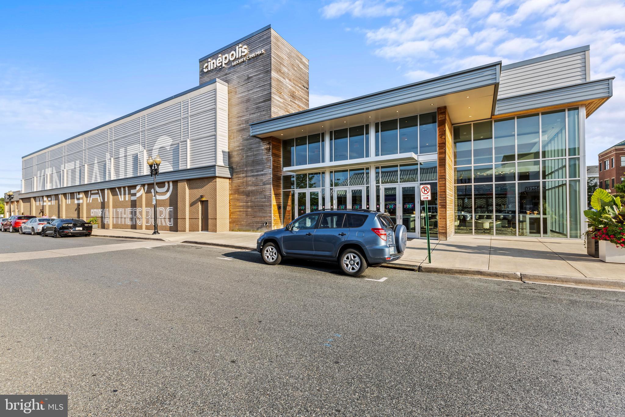 LAKELANDS RIDGE - Residential