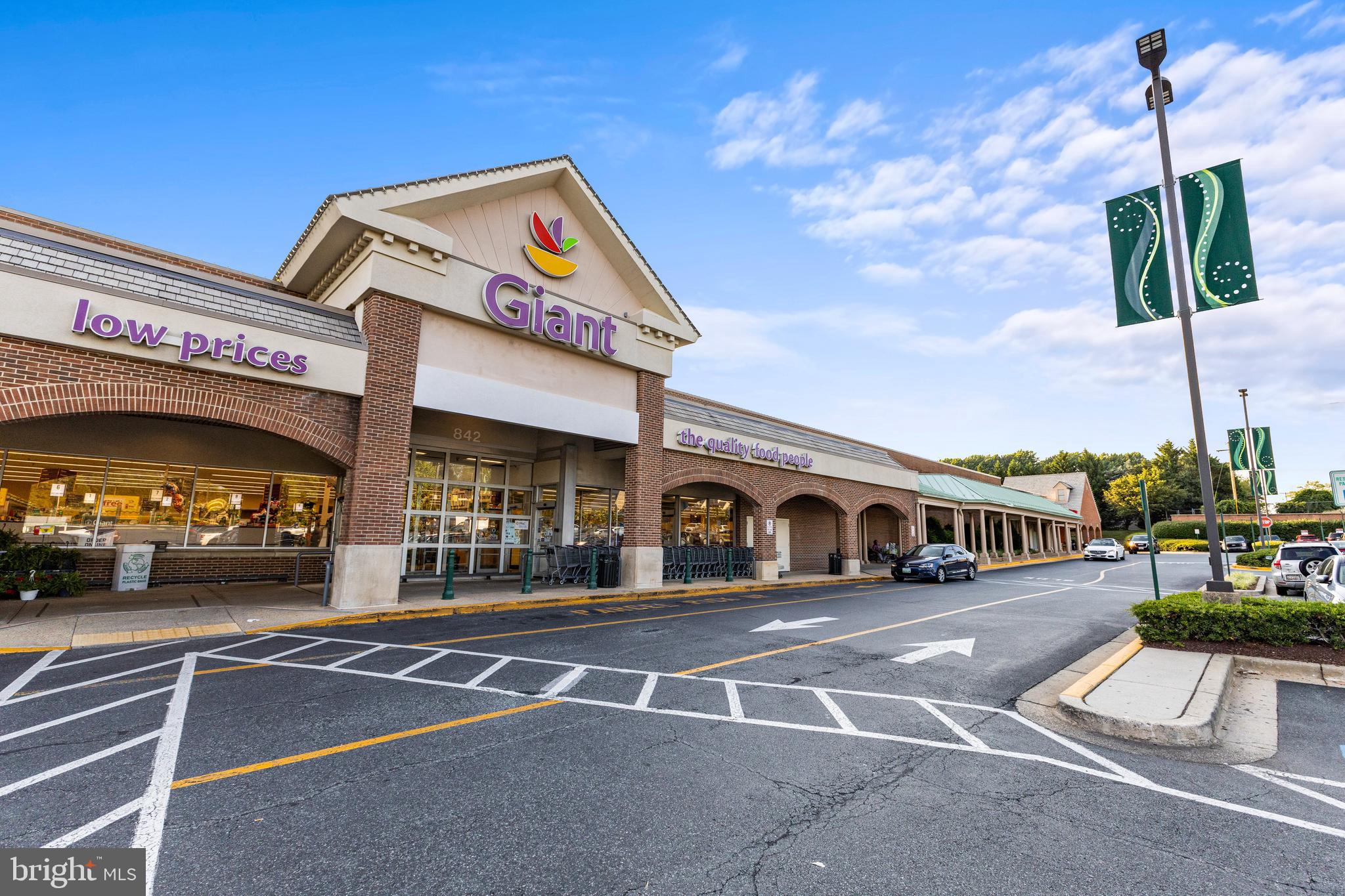 LAKELANDS RIDGE - Residential