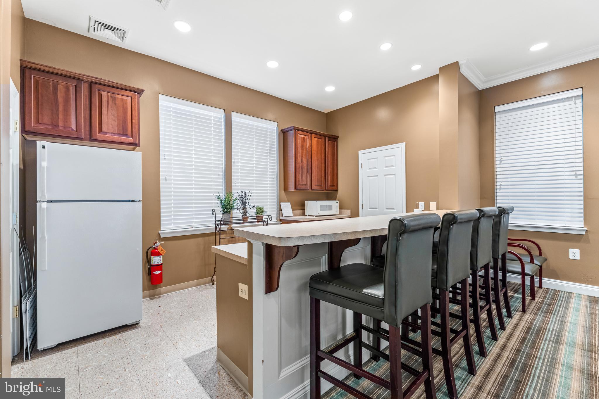 LAKELANDS RIDGE - Residential