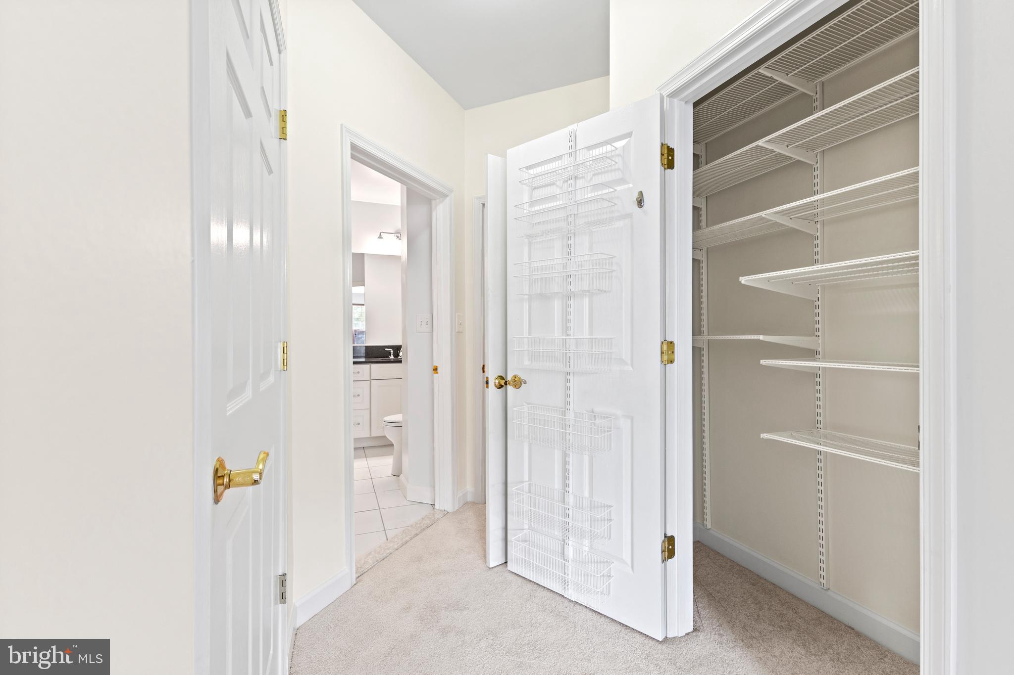 LAKELANDS RIDGE - Residential