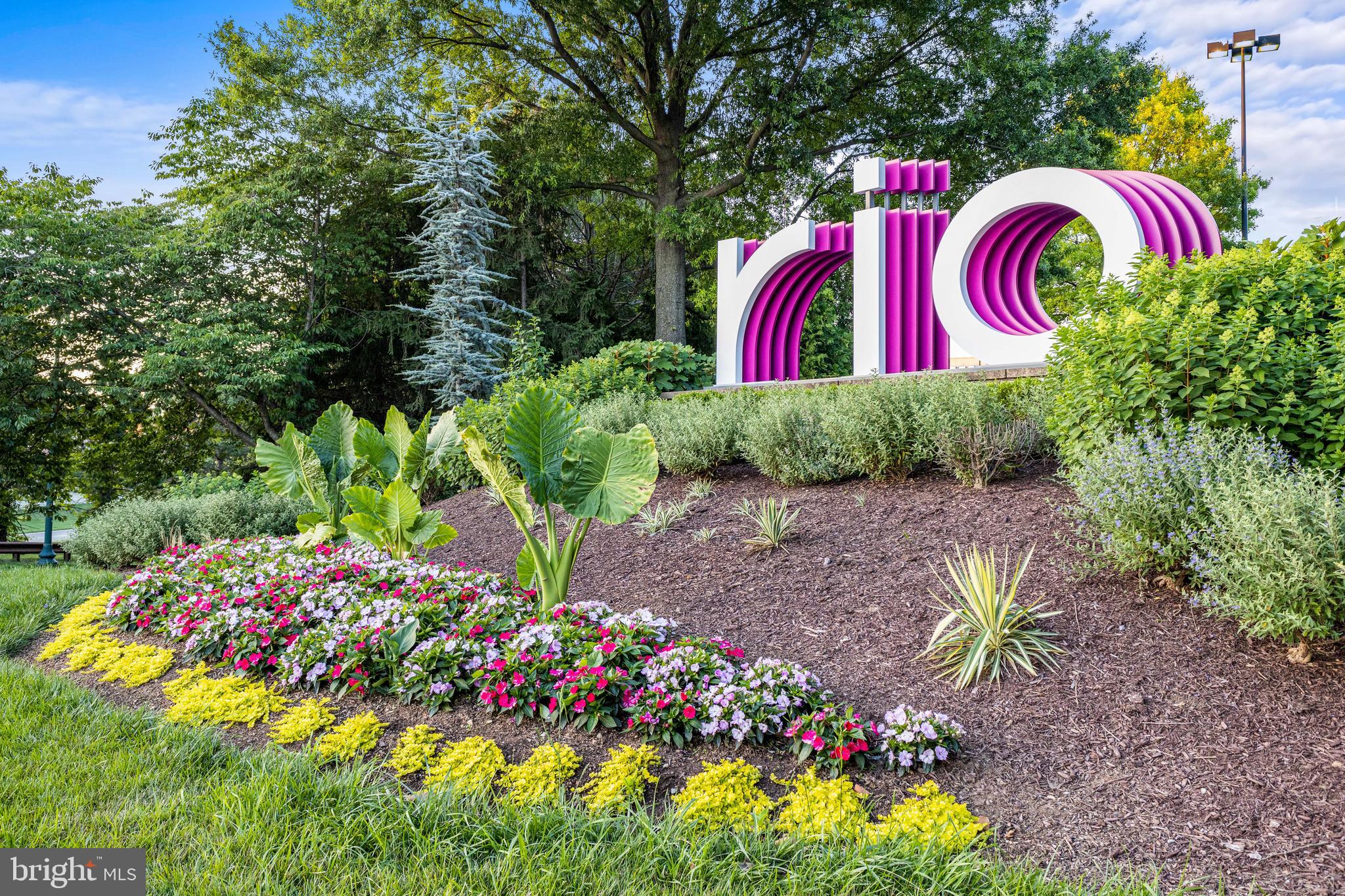 LAKELANDS RIDGE - Residential