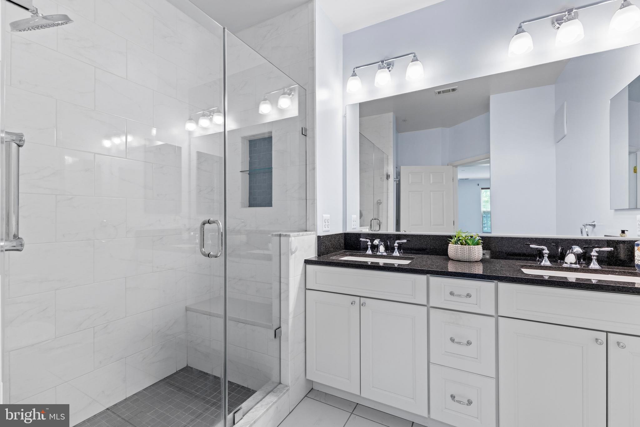 LAKELANDS RIDGE - Residential