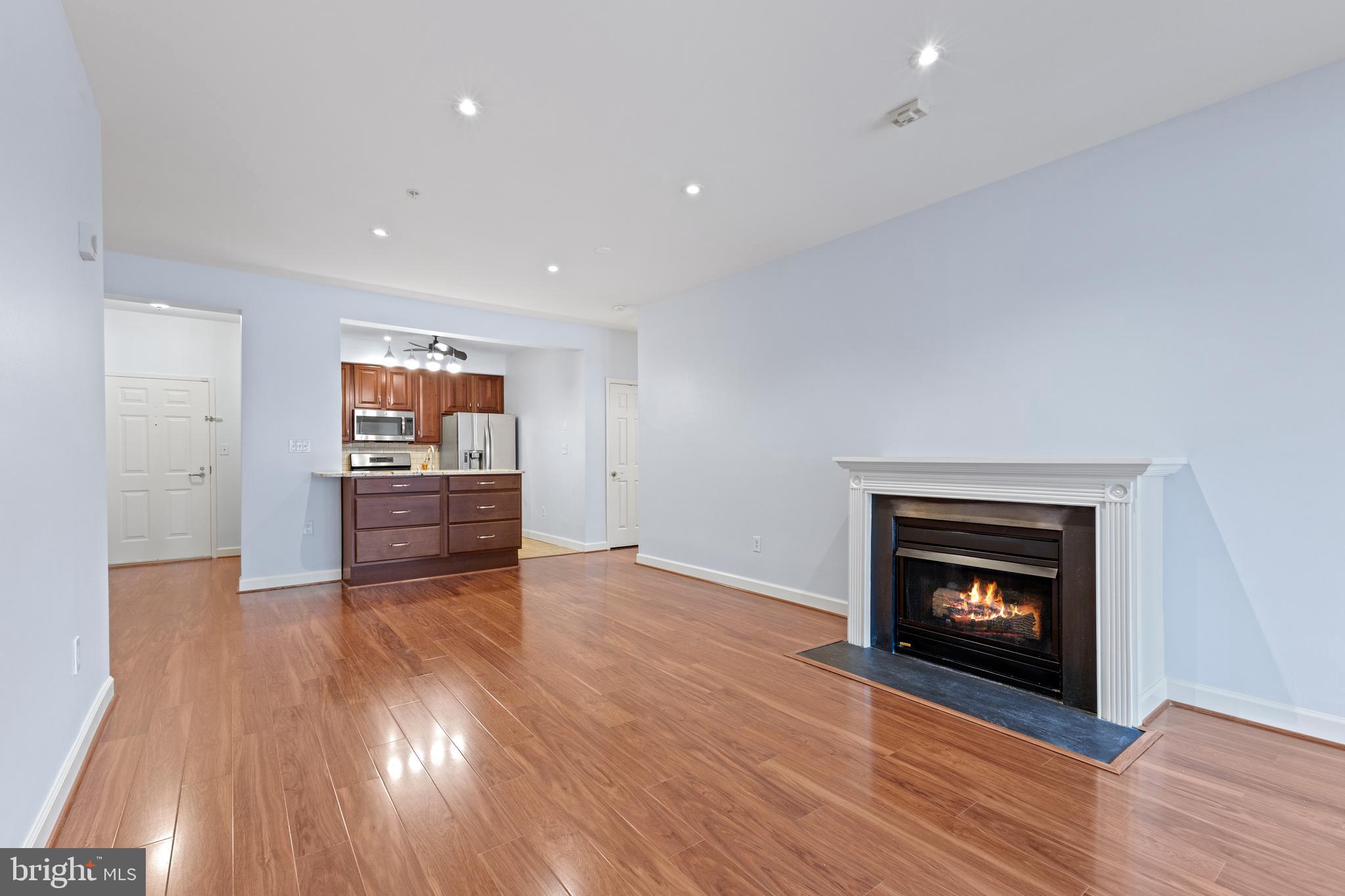 LAKELANDS RIDGE - Residential