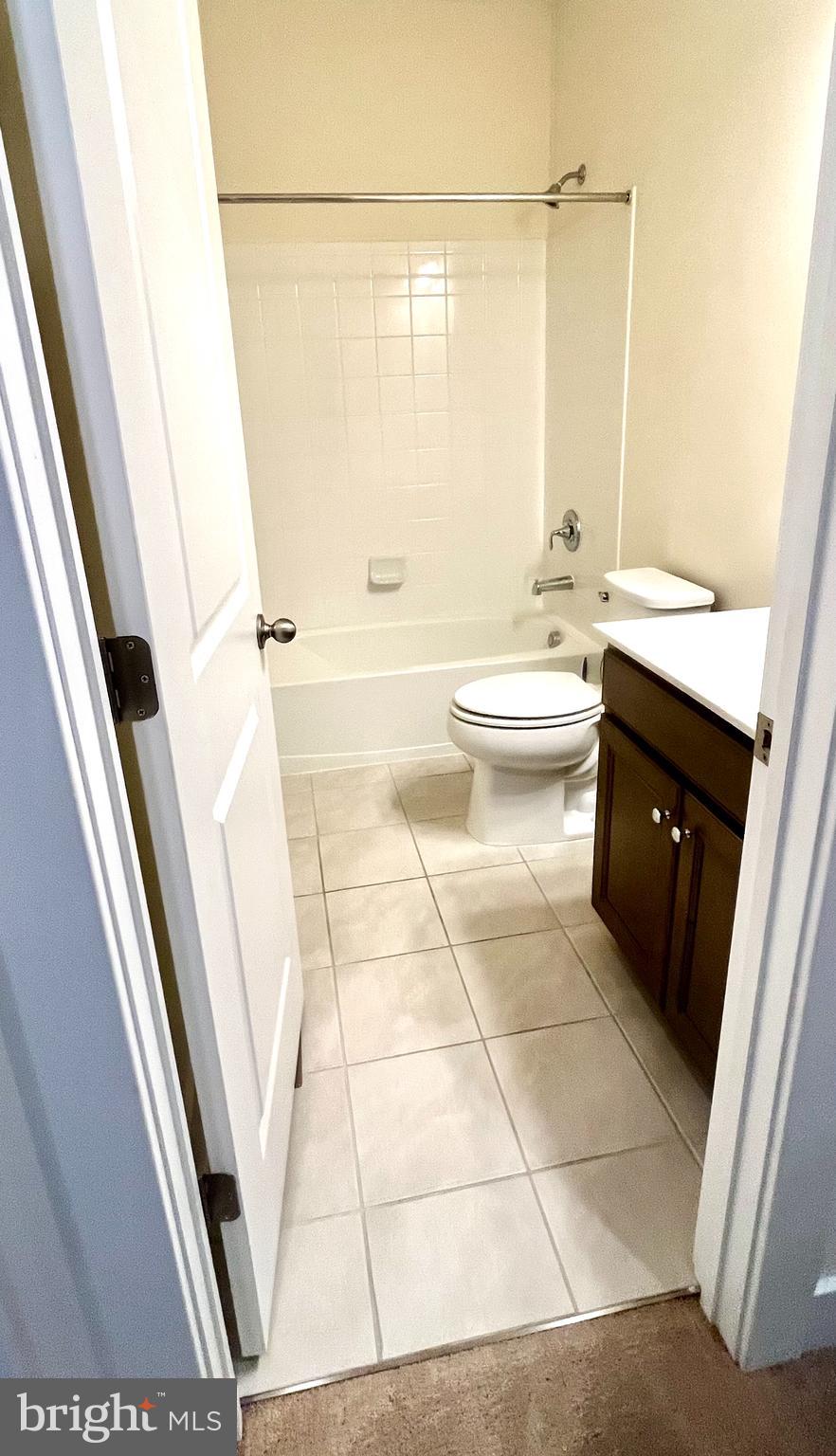 WADE'S GRANT - Residential Lease