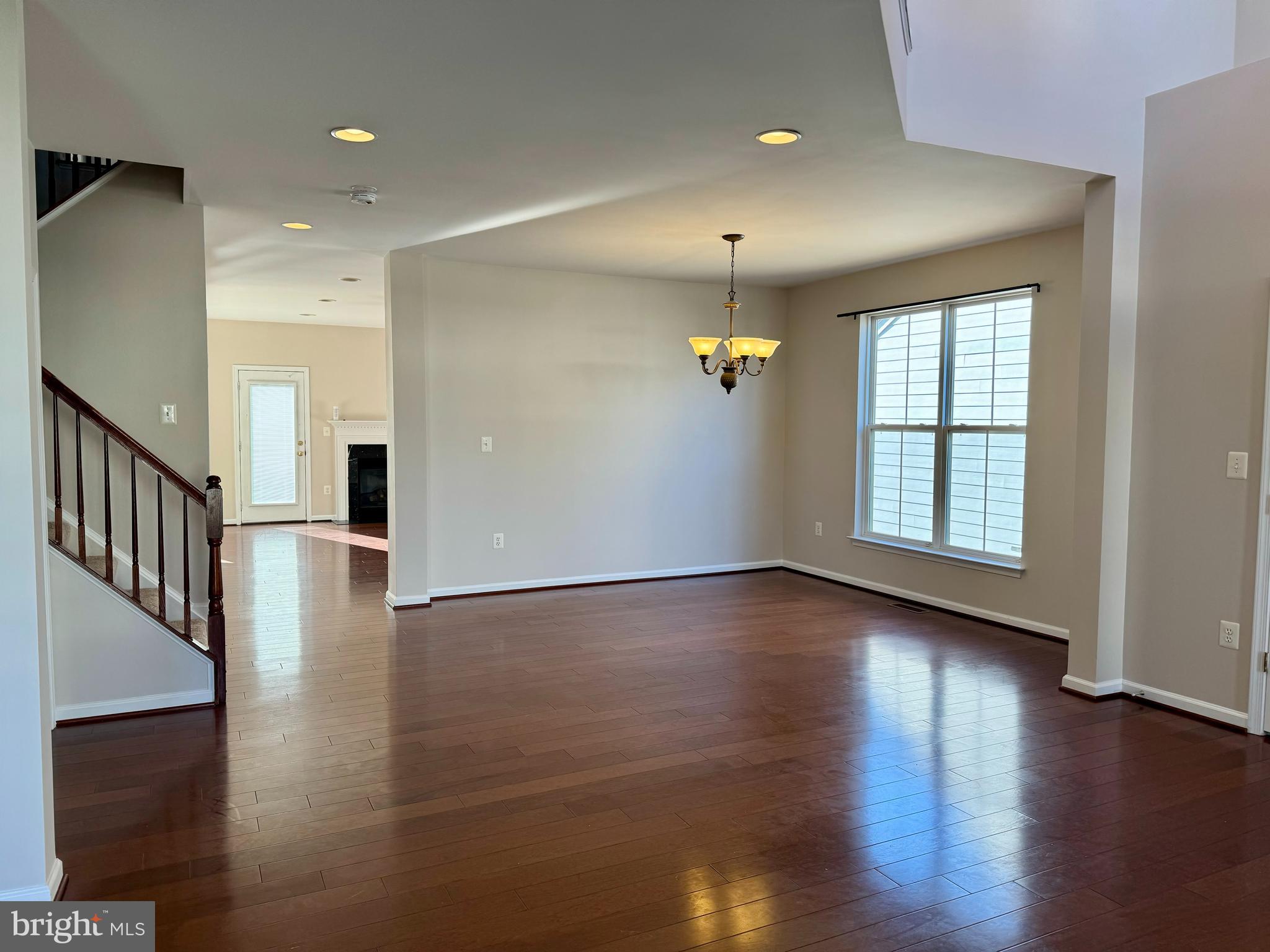 VILLAGE OF IDLEWILD - Residential Lease