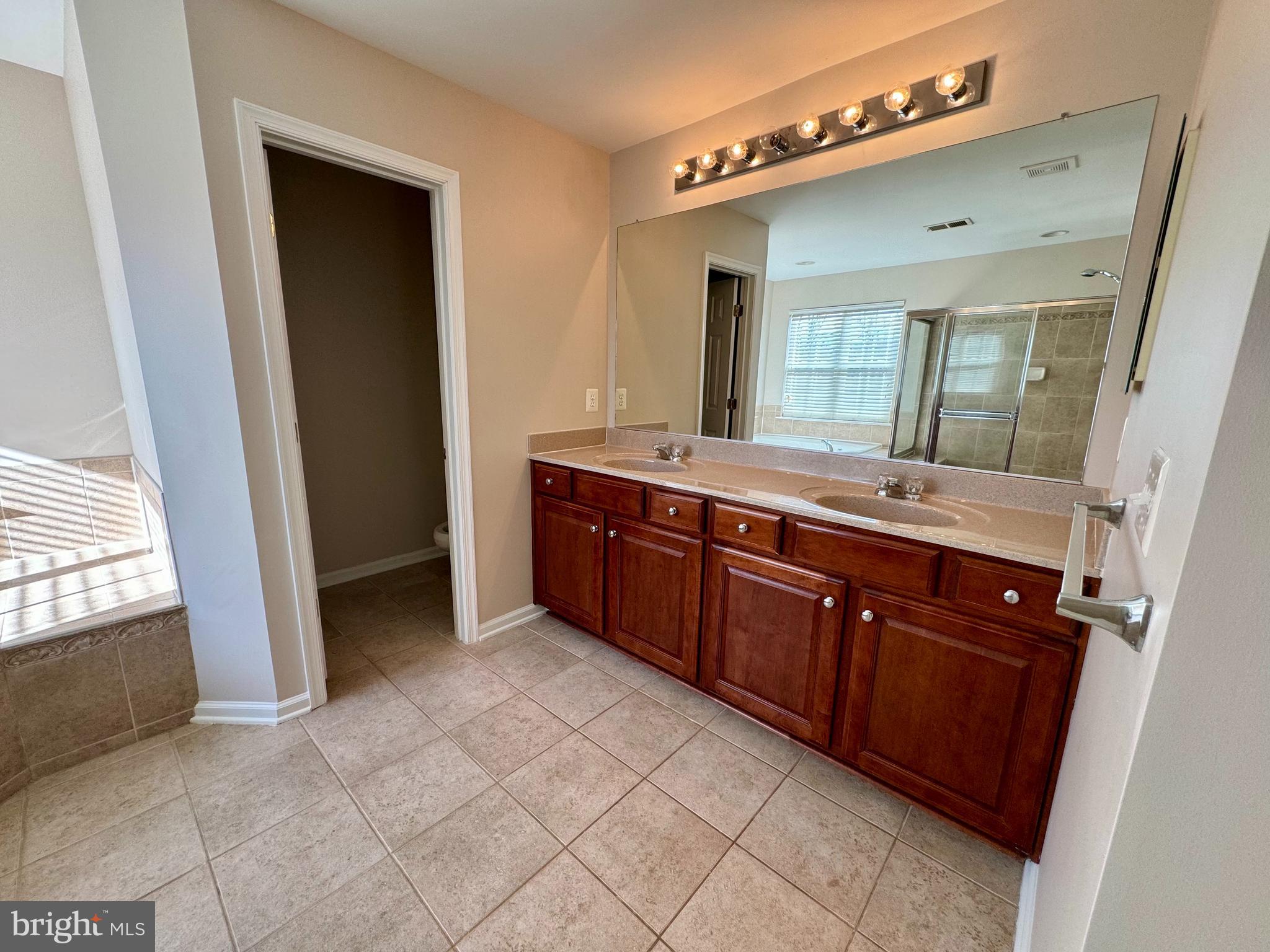 VILLAGE OF IDLEWILD - Residential Lease