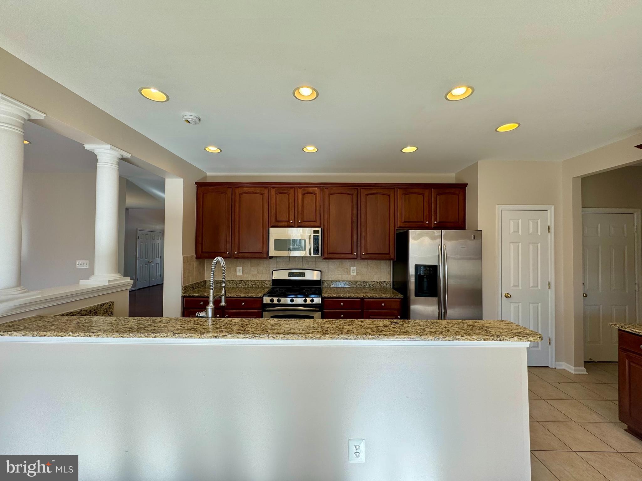 VILLAGE OF IDLEWILD - Residential Lease