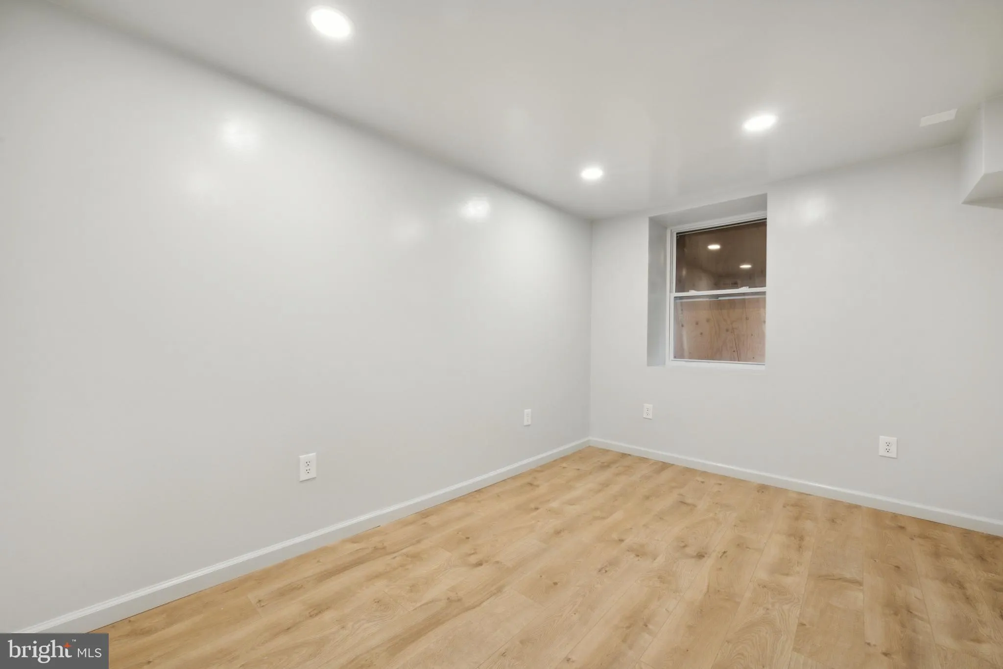 Philadelphia, Pennsylvania 19146, United States, 4 Bedrooms Bedrooms, ,2 BathroomsBathrooms,Residential,Active,20612