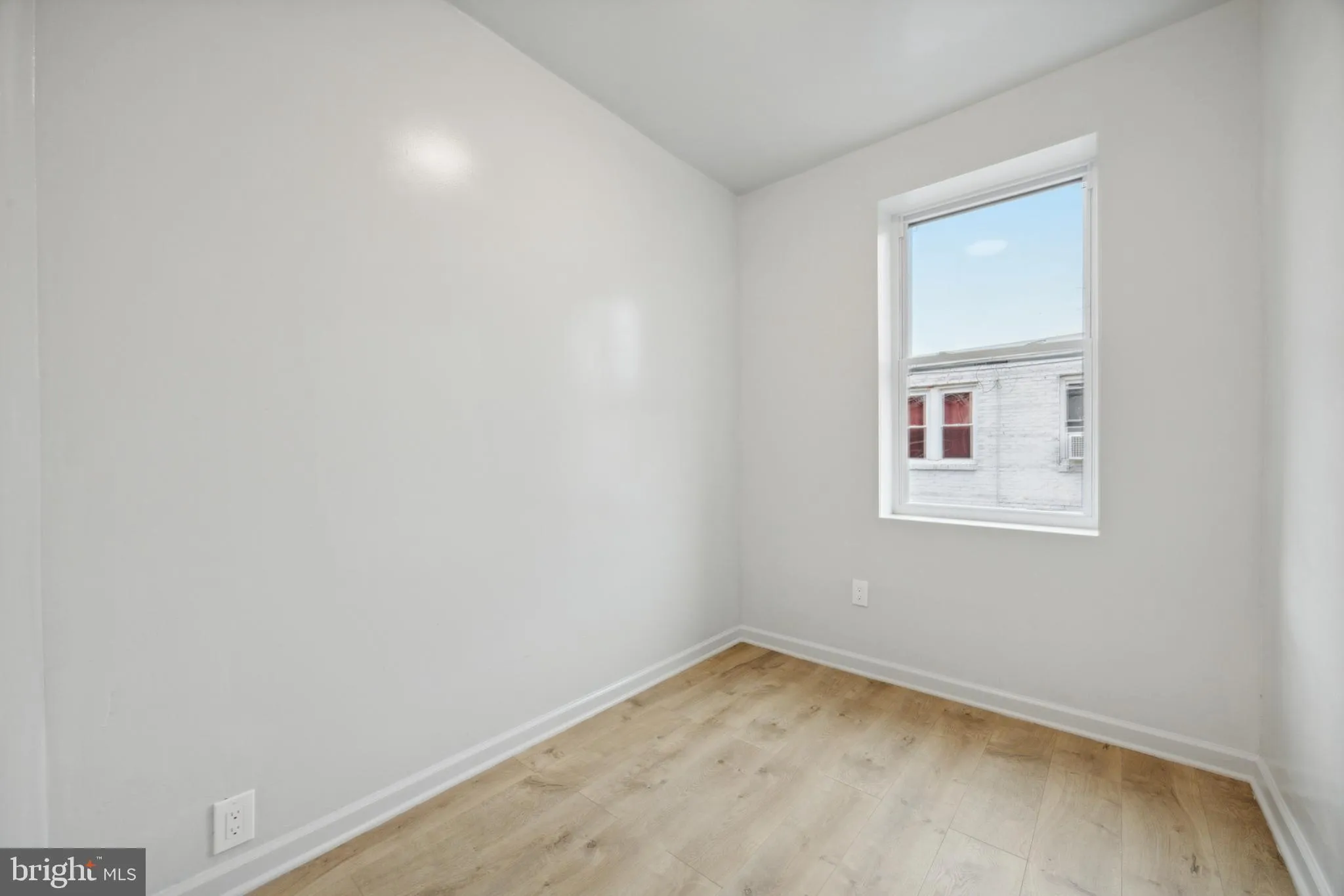 Philadelphia, Pennsylvania 19146, United States, 4 Bedrooms Bedrooms, ,2 BathroomsBathrooms,Residential,Active,20612