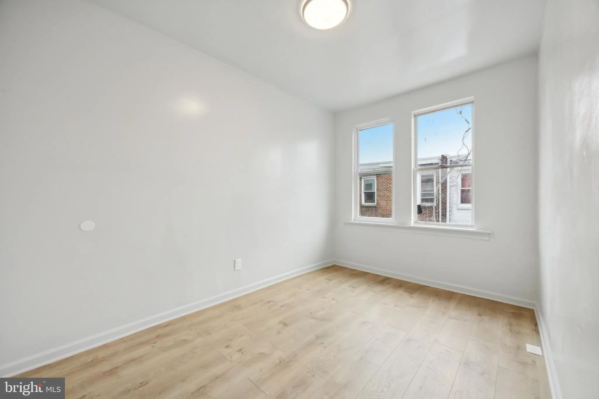 Philadelphia, Pennsylvania 19146, United States, 4 Bedrooms Bedrooms, ,2 BathroomsBathrooms,Residential,Active,20612