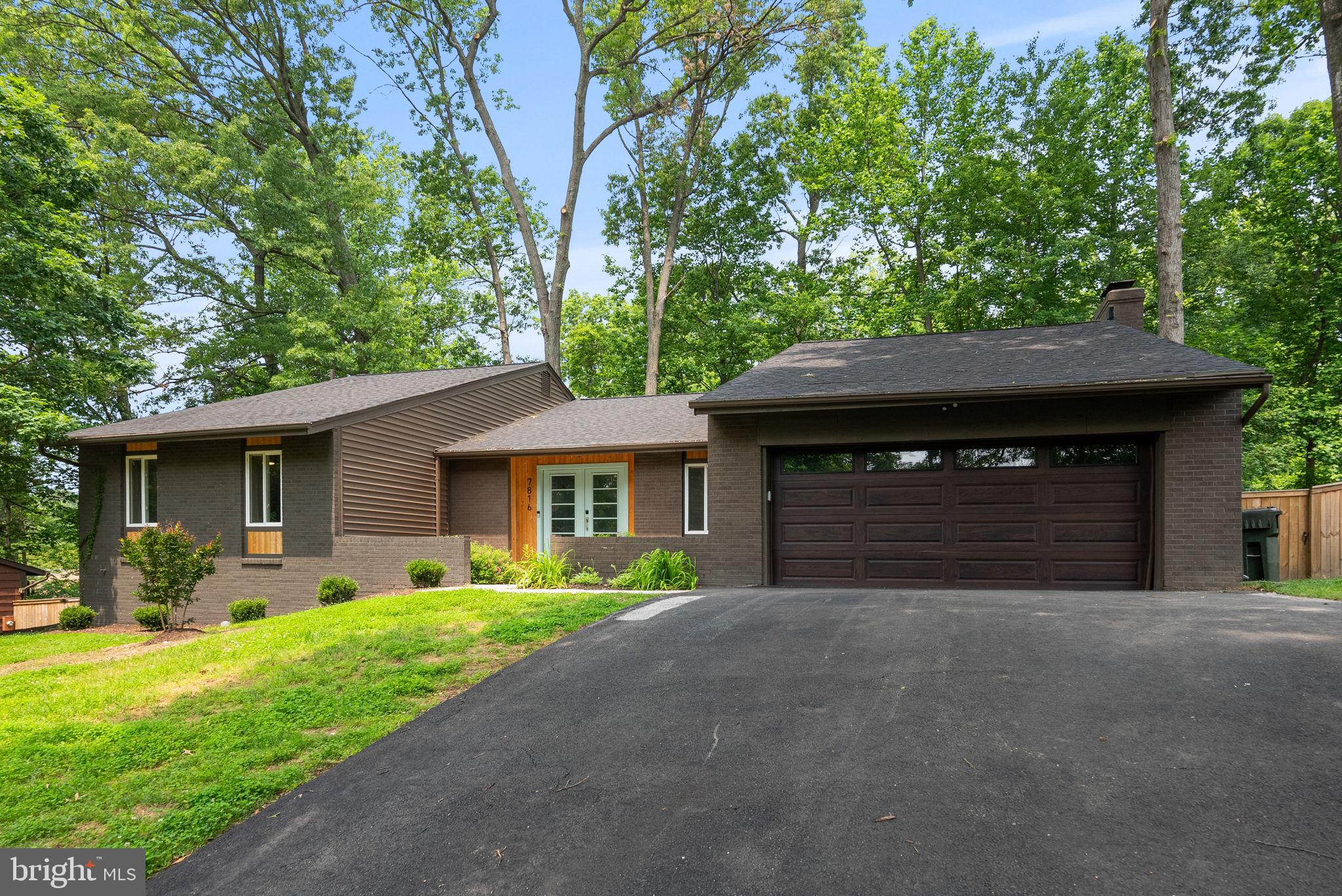 7816 WENDY RIDGE LANE