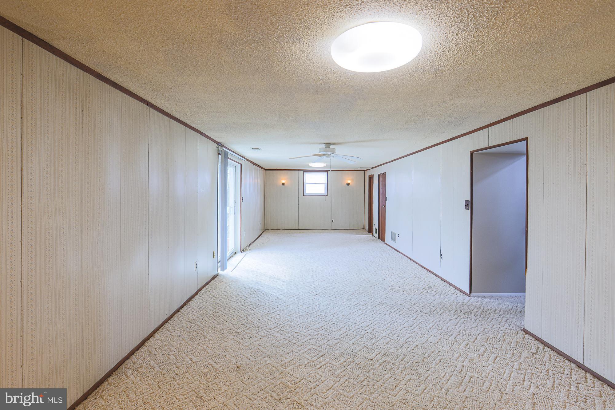 CHAPEL MANOR - Residential