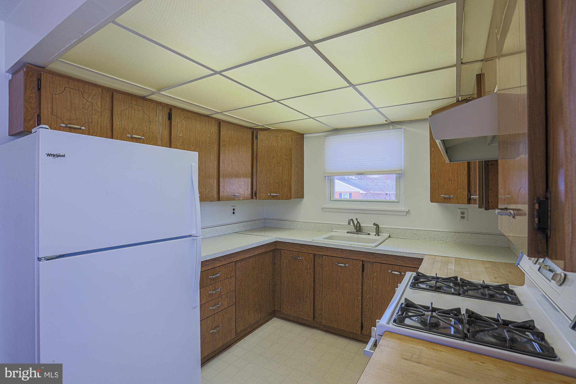 CHAPEL MANOR - Residential