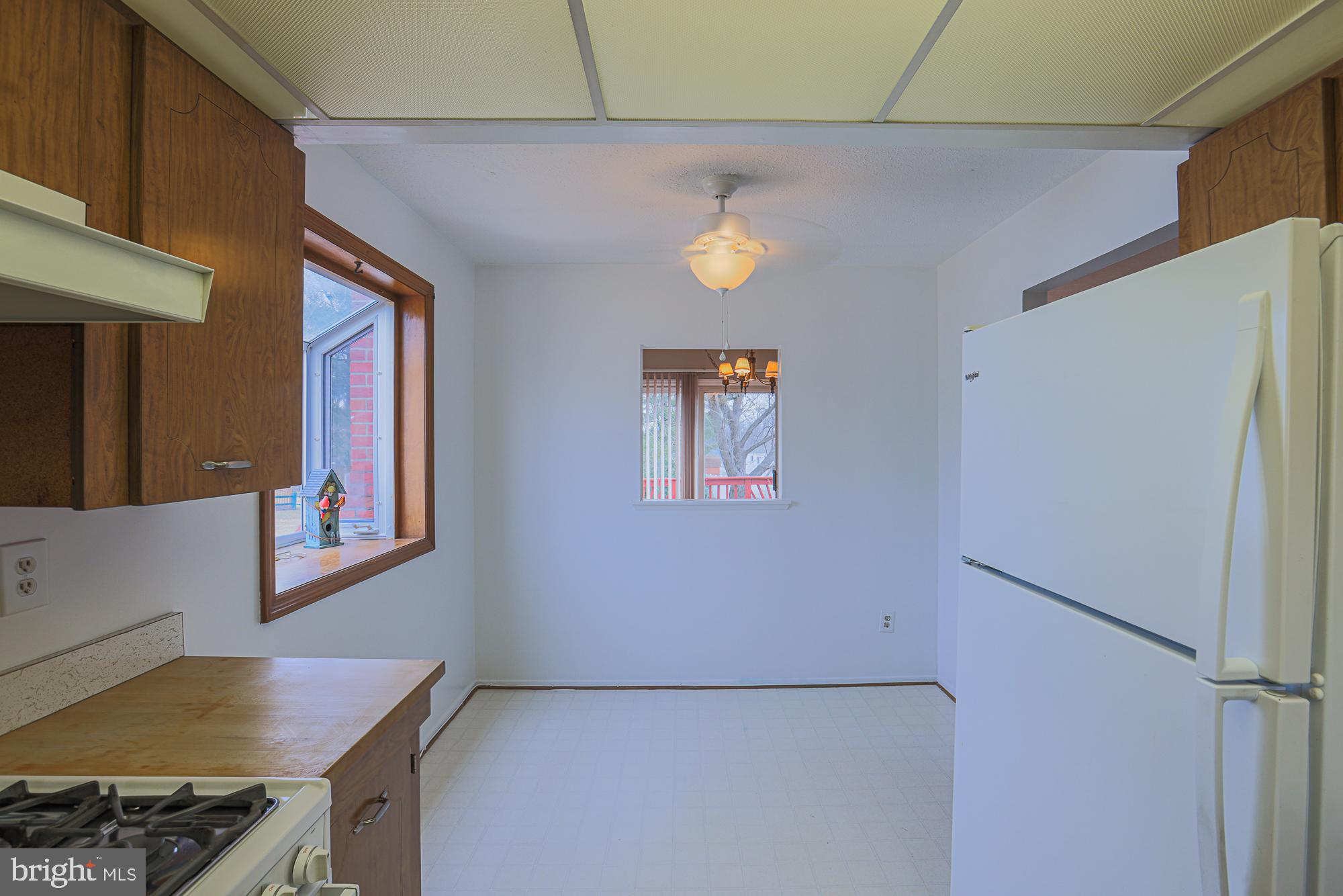 CHAPEL MANOR - Residential