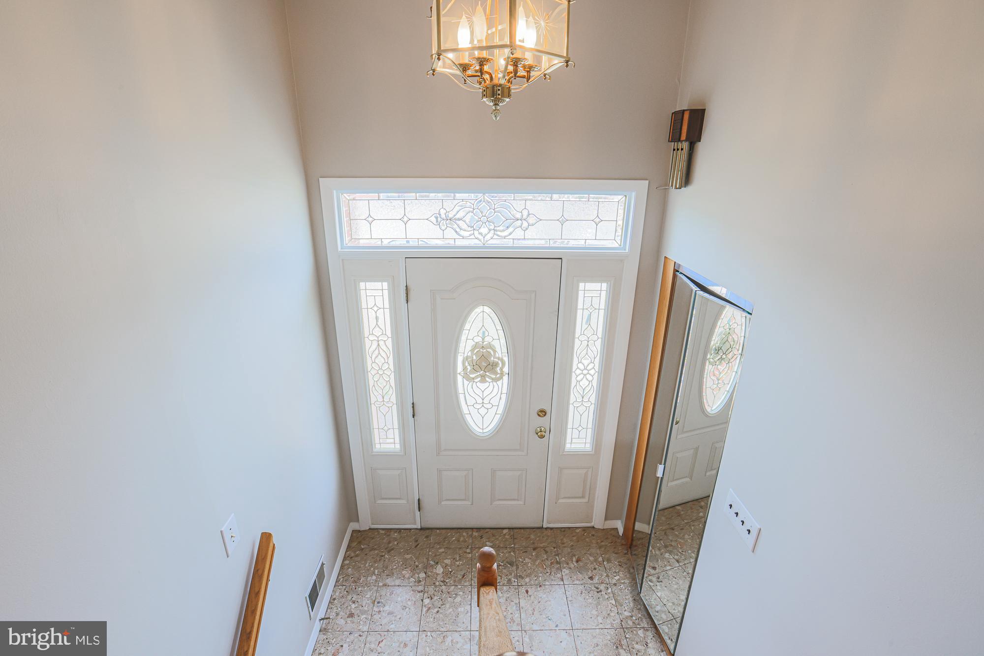 CHAPEL MANOR - Residential