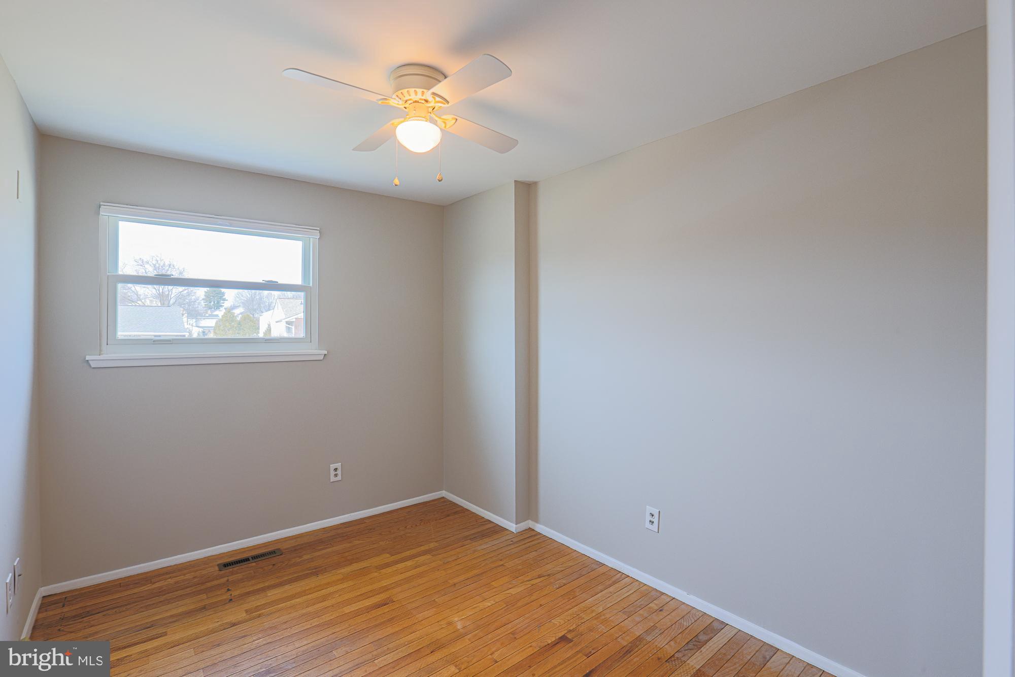 CHAPEL MANOR - Residential