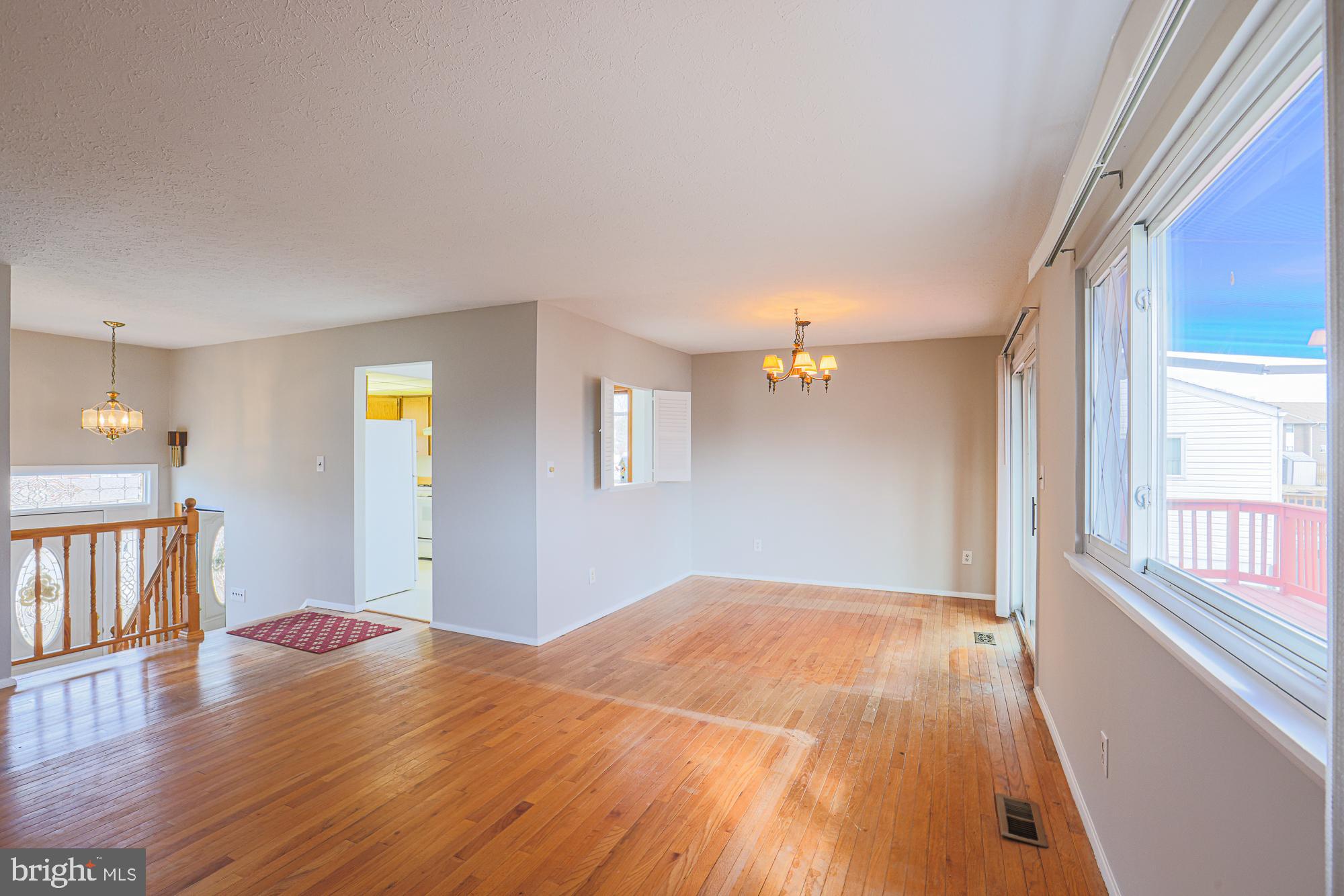 CHAPEL MANOR - Residential