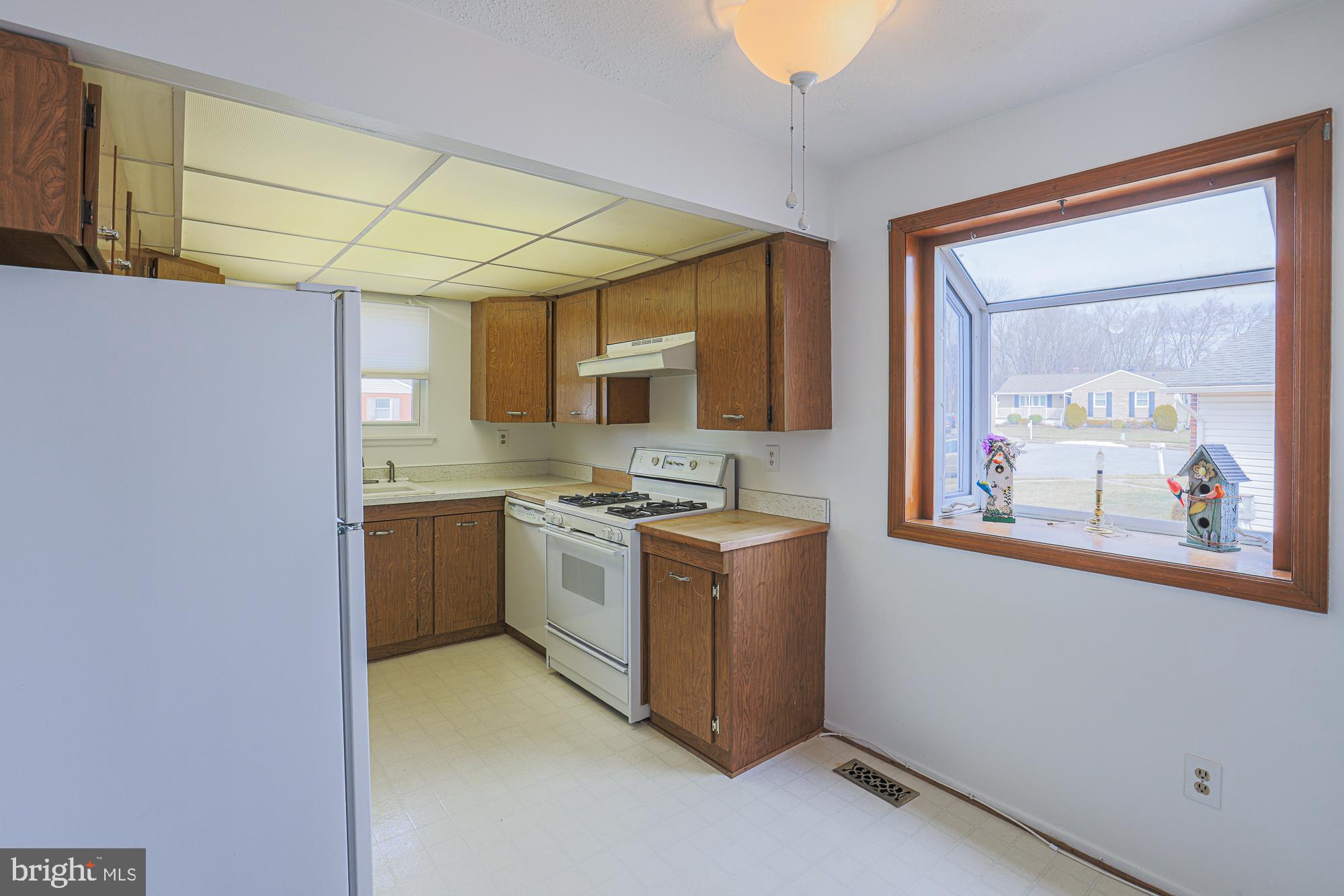 CHAPEL MANOR - Residential