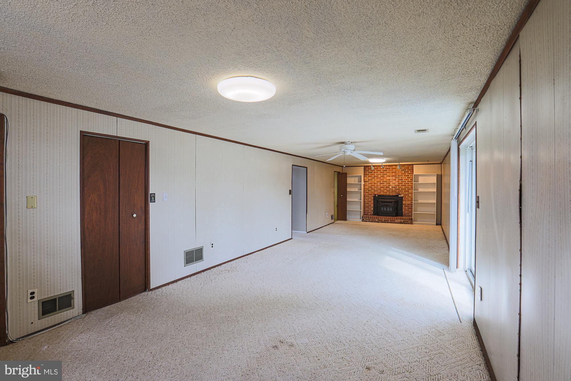 CHAPEL MANOR - Residential