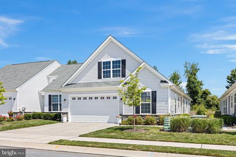 Photo of 1415 Whispering Woods Road, MIDDLETOWN, DE 19709 (MLS # DENC2085024)