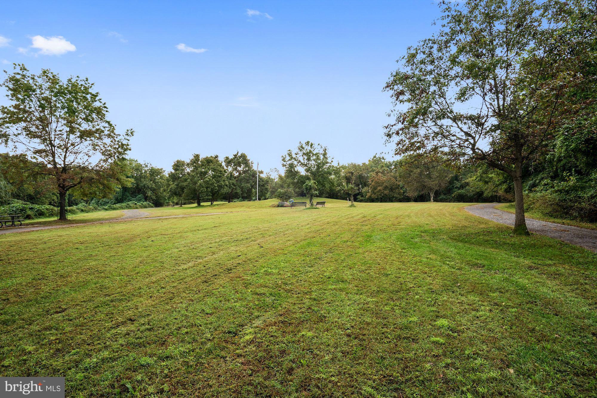 HALLMARK - Residential Lease