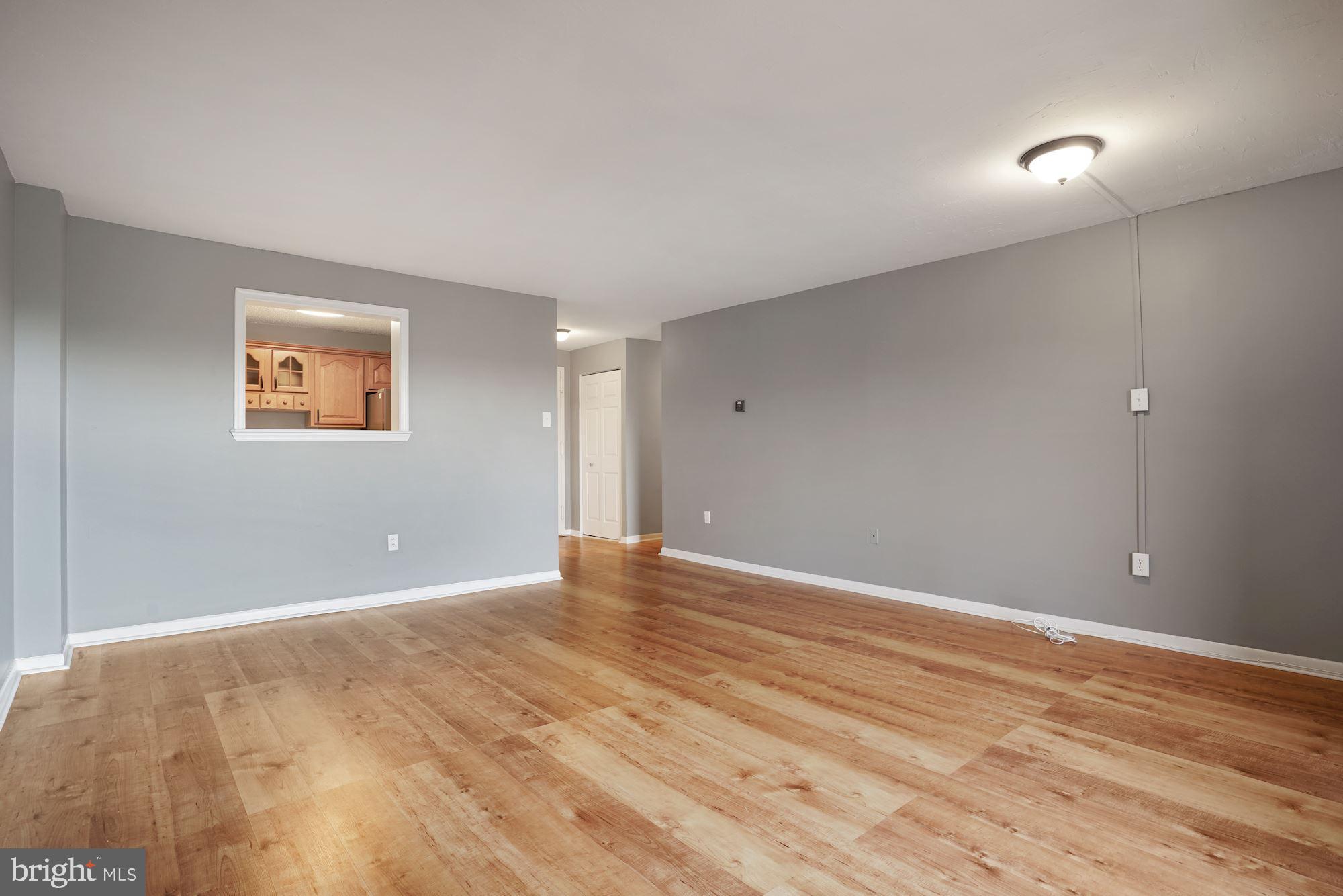 HALLMARK - Residential Lease