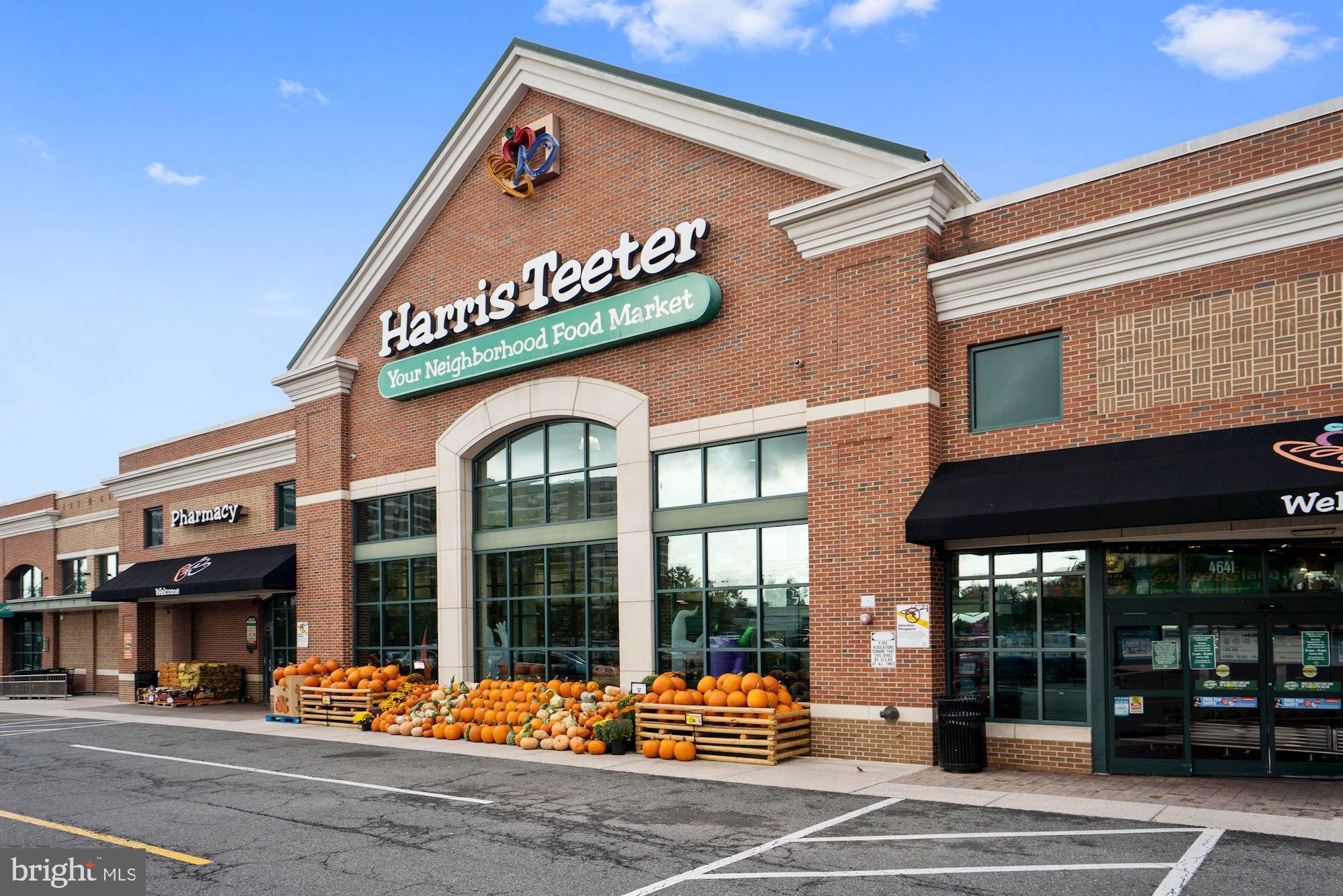 HALLMARK - Residential Lease