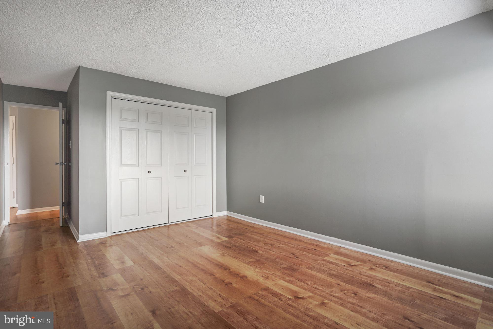 HALLMARK - Residential Lease