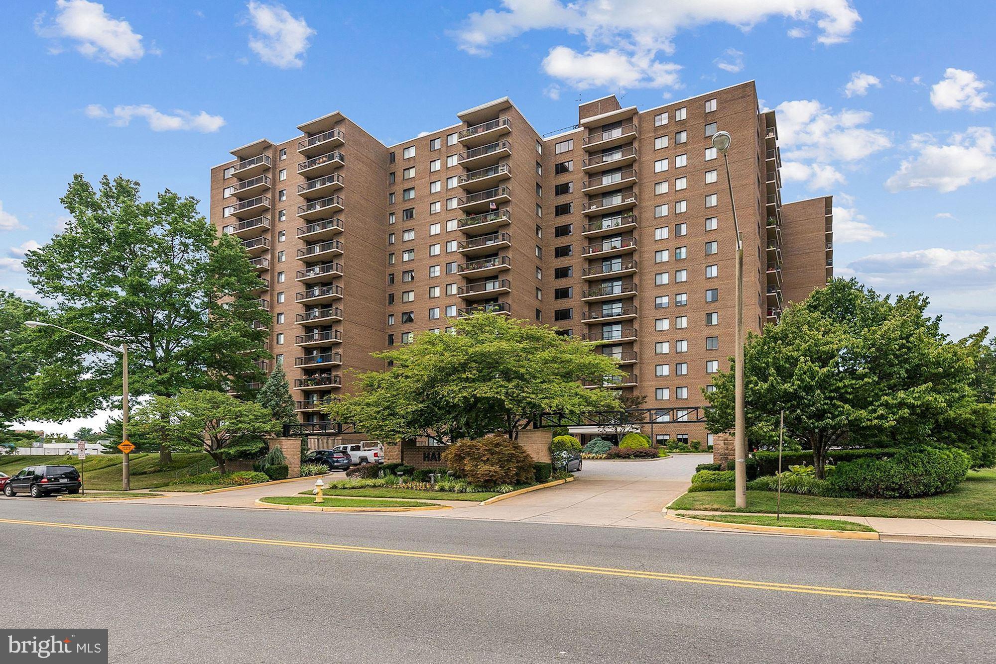 HALLMARK - Residential Lease