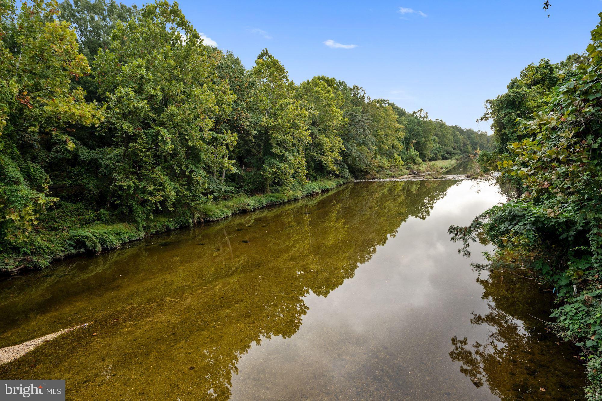 HALLMARK - Residential Lease