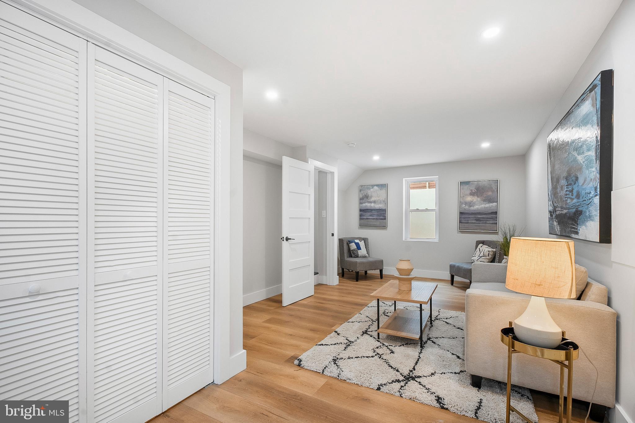 BRIGHTWOOD - Residential