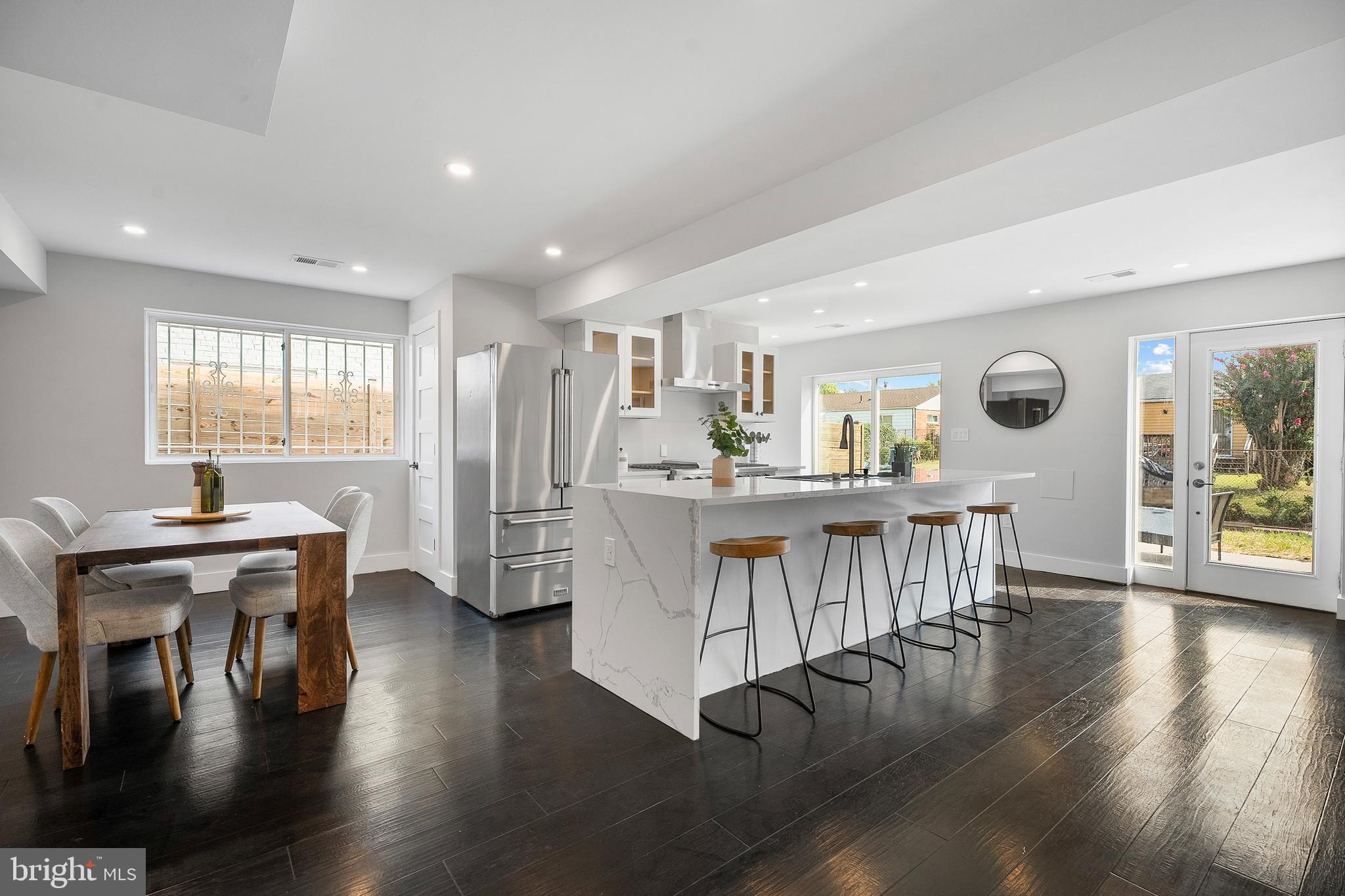 BRIGHTWOOD - Residential