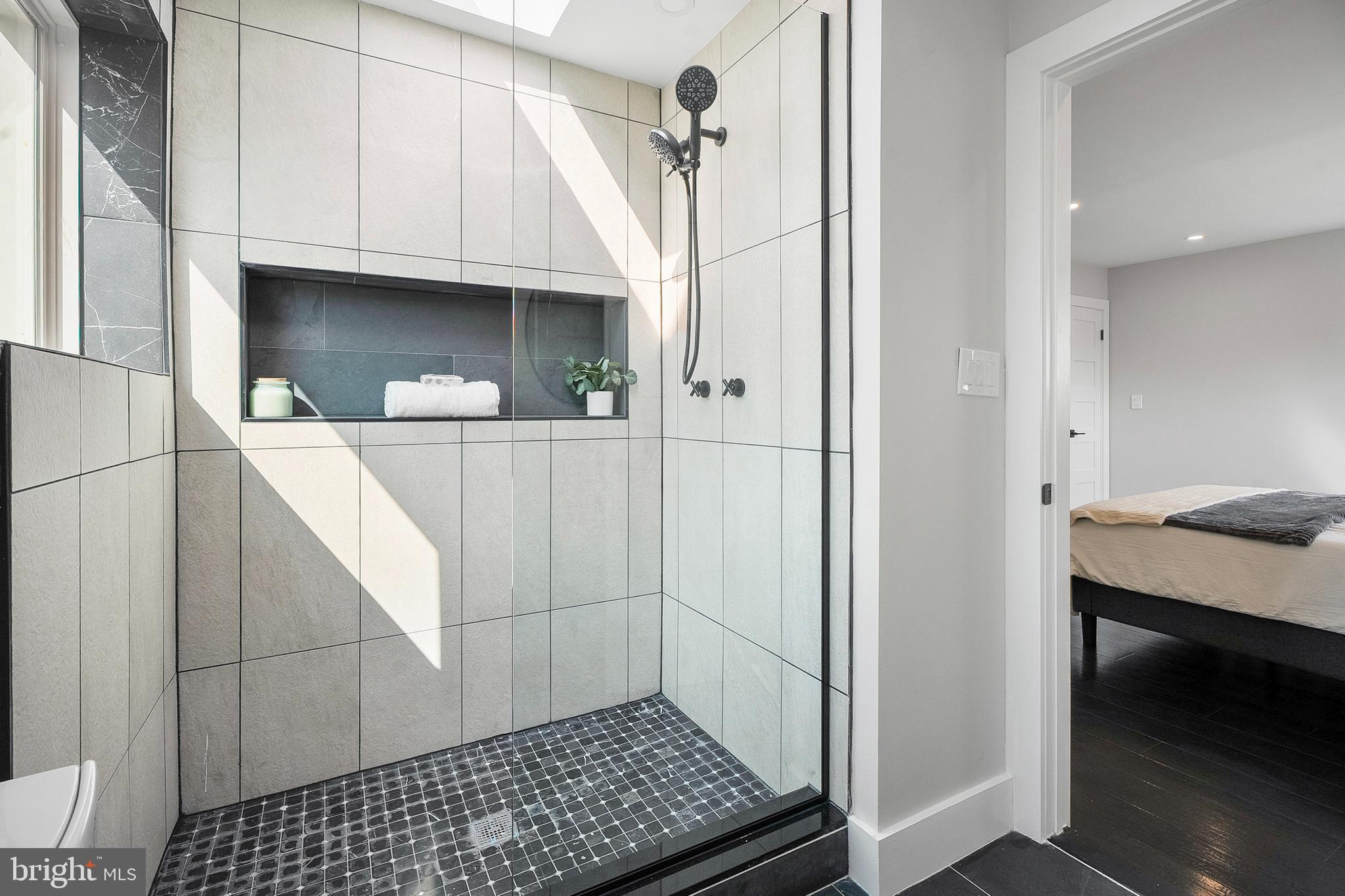 BRIGHTWOOD - Residential