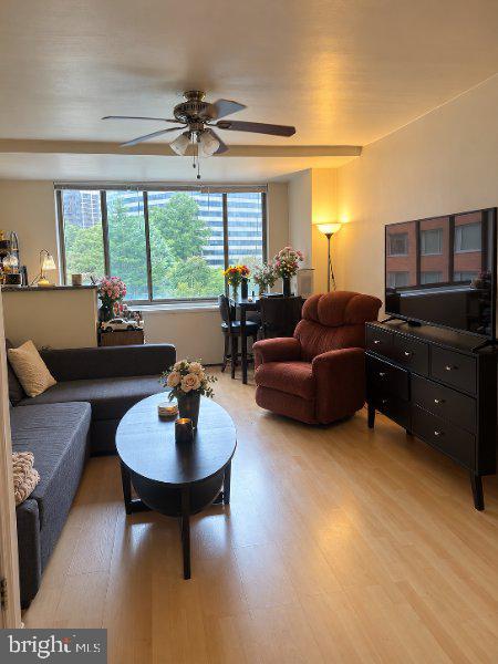 1111 ARLINGTON BOULEVARD 427
