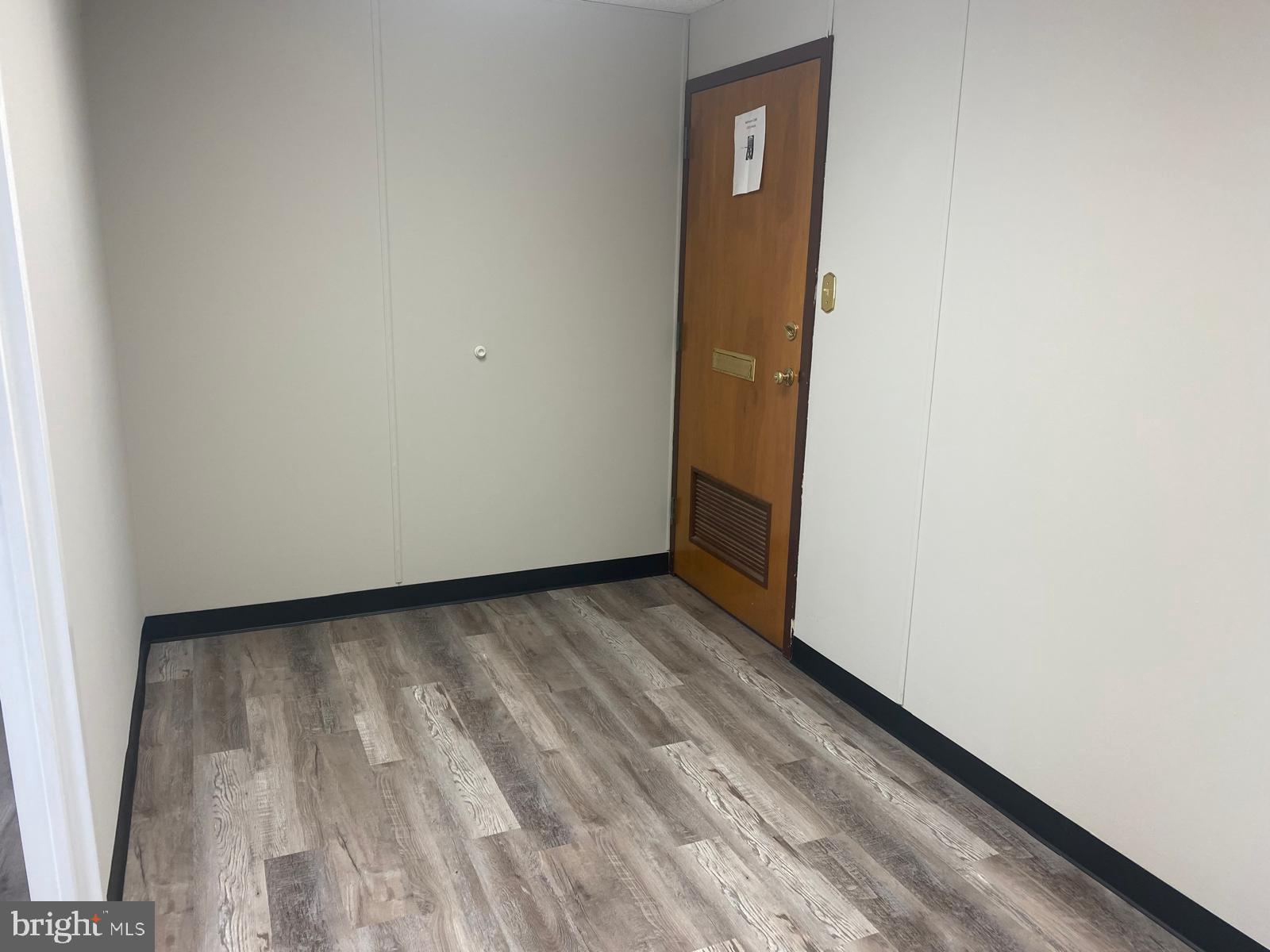 210 BROAD STREET E 200-U1