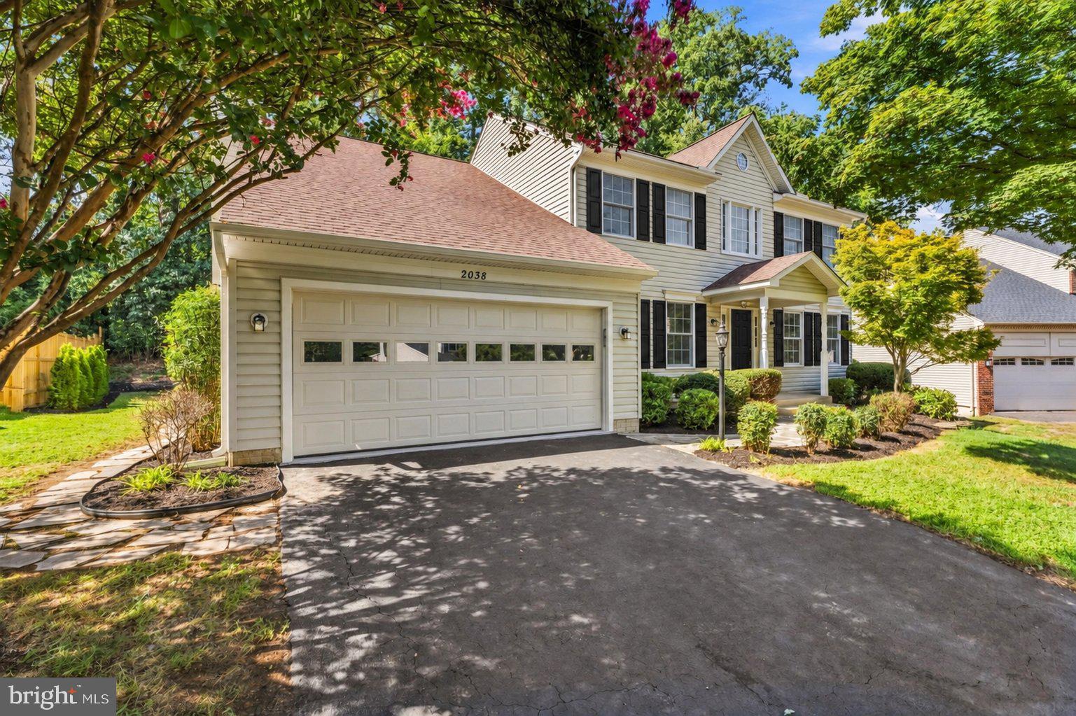2038 HANSON LANE