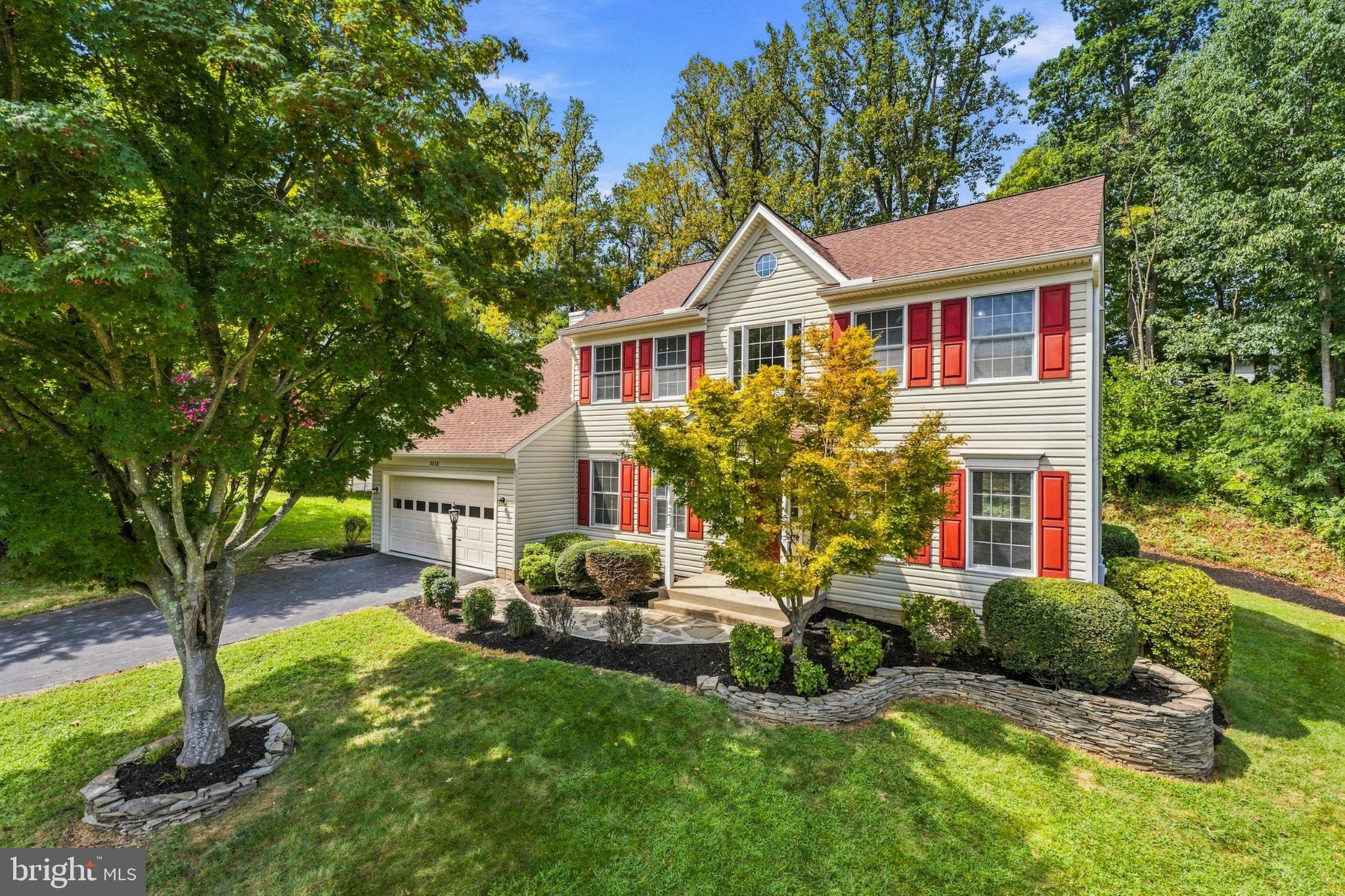 2038 HANSON LANE