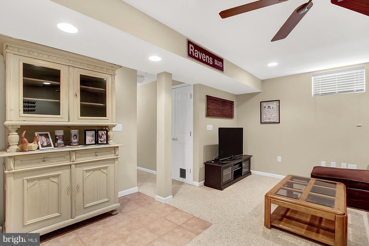 FAIRWAYS AT WAKEFIELD - Residential