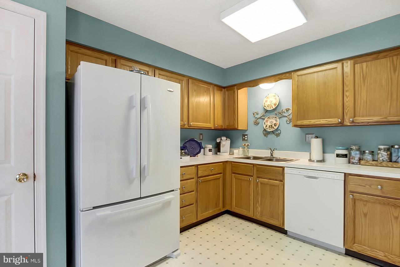 FAIRWAYS AT WAKEFIELD - Residential