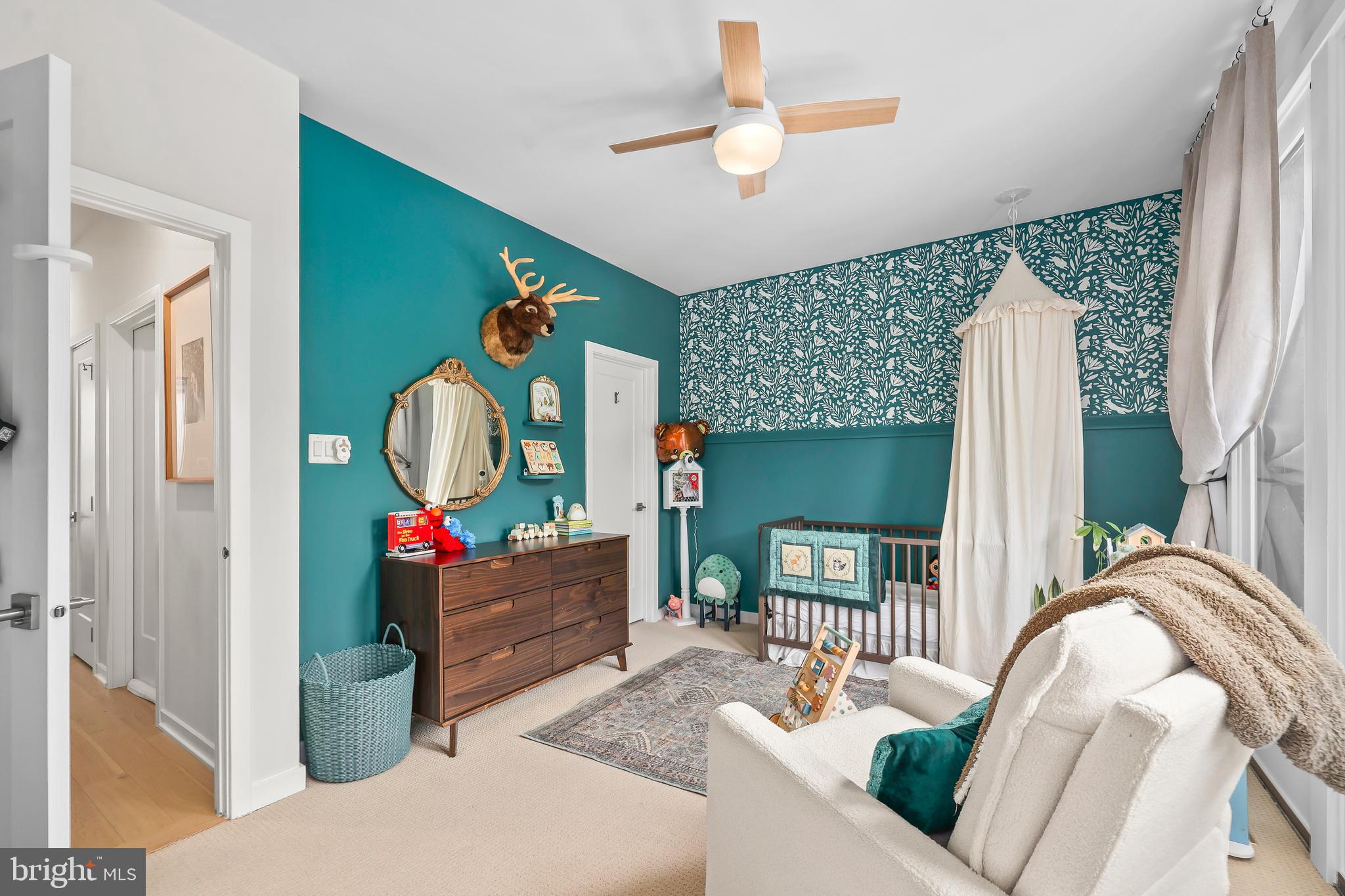 COMMONWEALTH PLACE AT WESTFIELDS - Residential