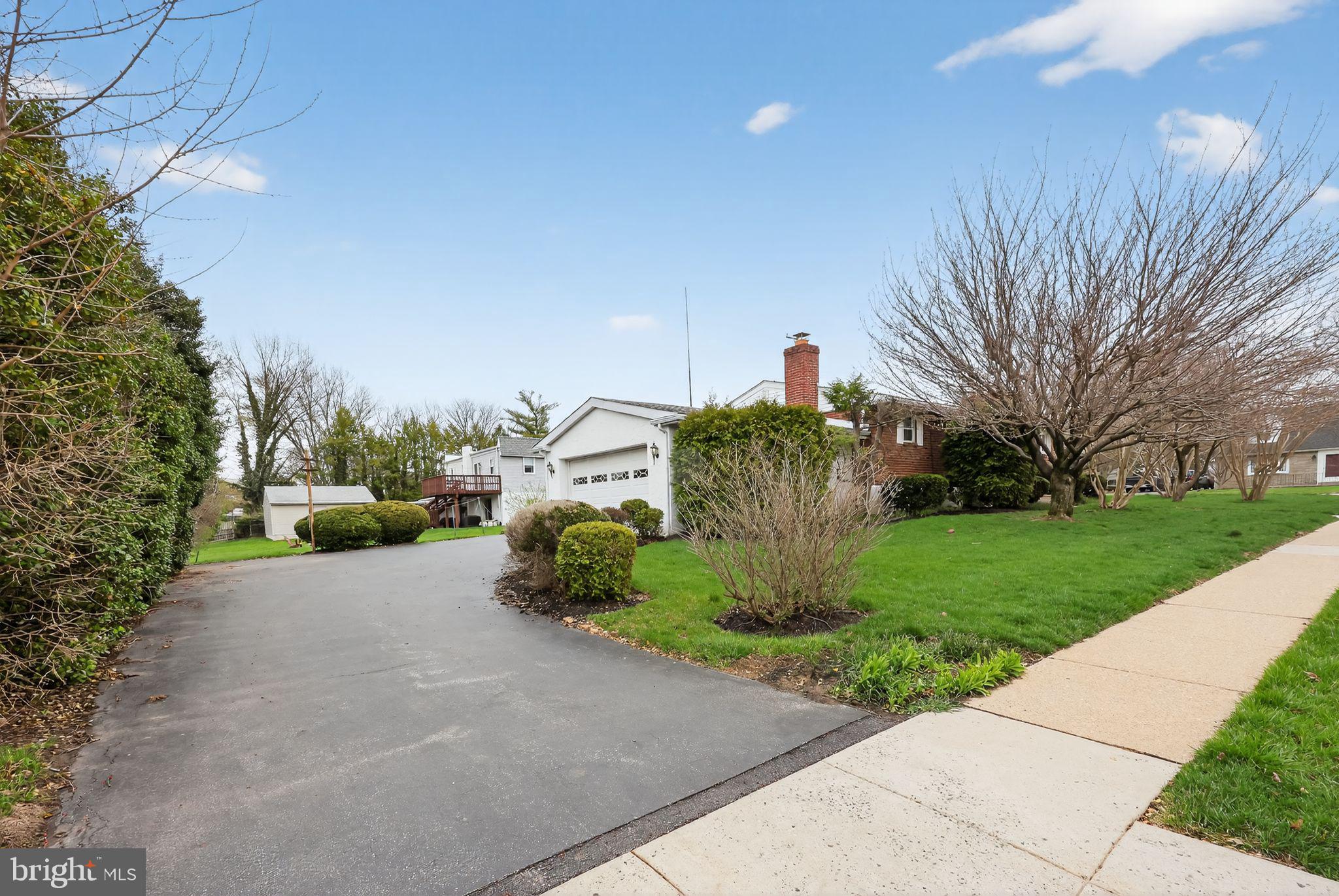 PLYMOUTH PARK - Residential