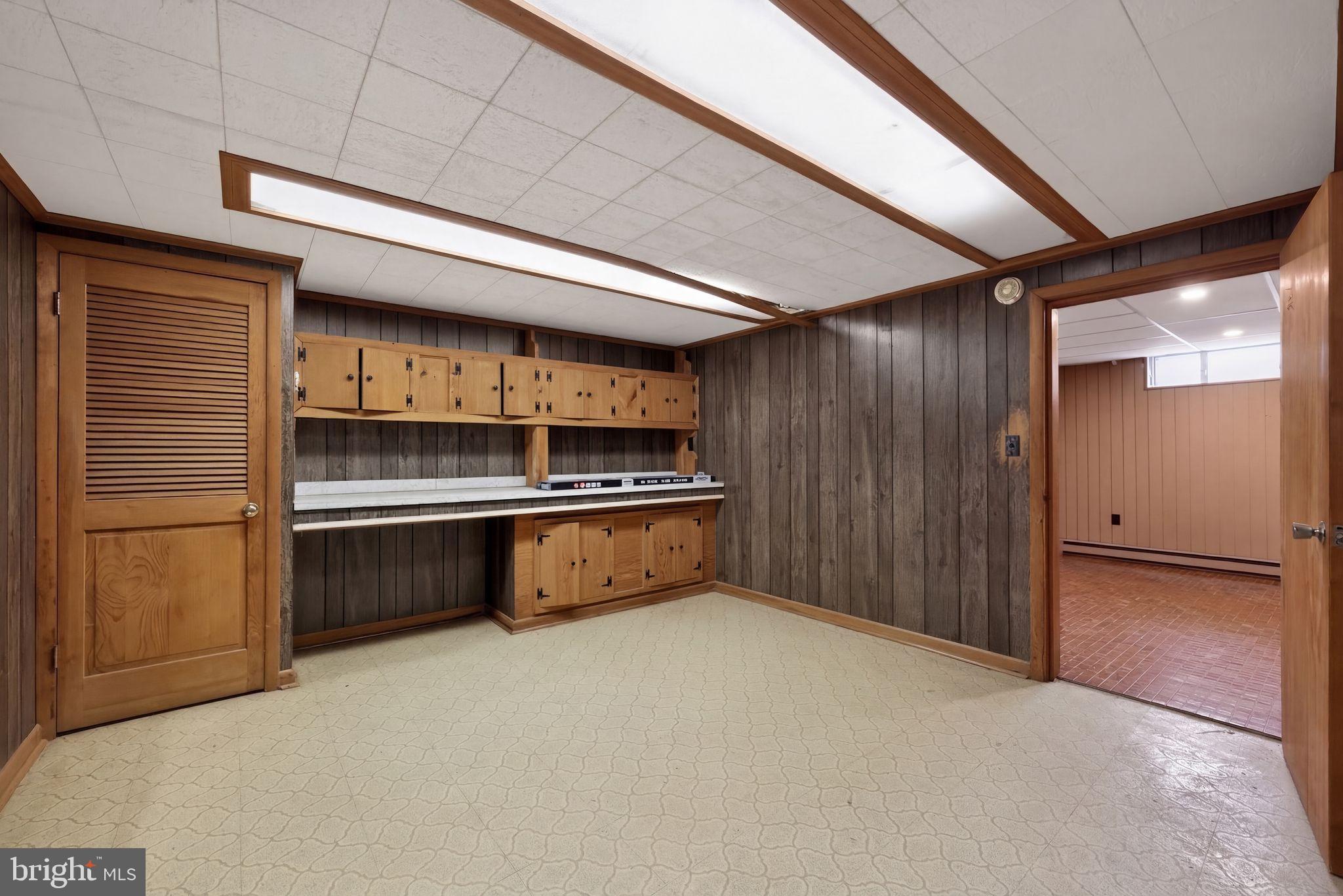 PLYMOUTH PARK - Residential