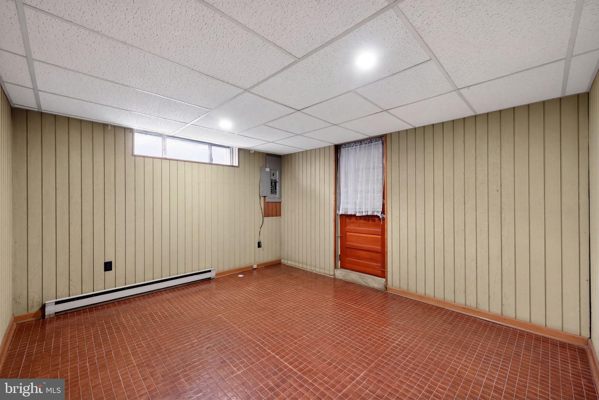 PLYMOUTH PARK - Residential