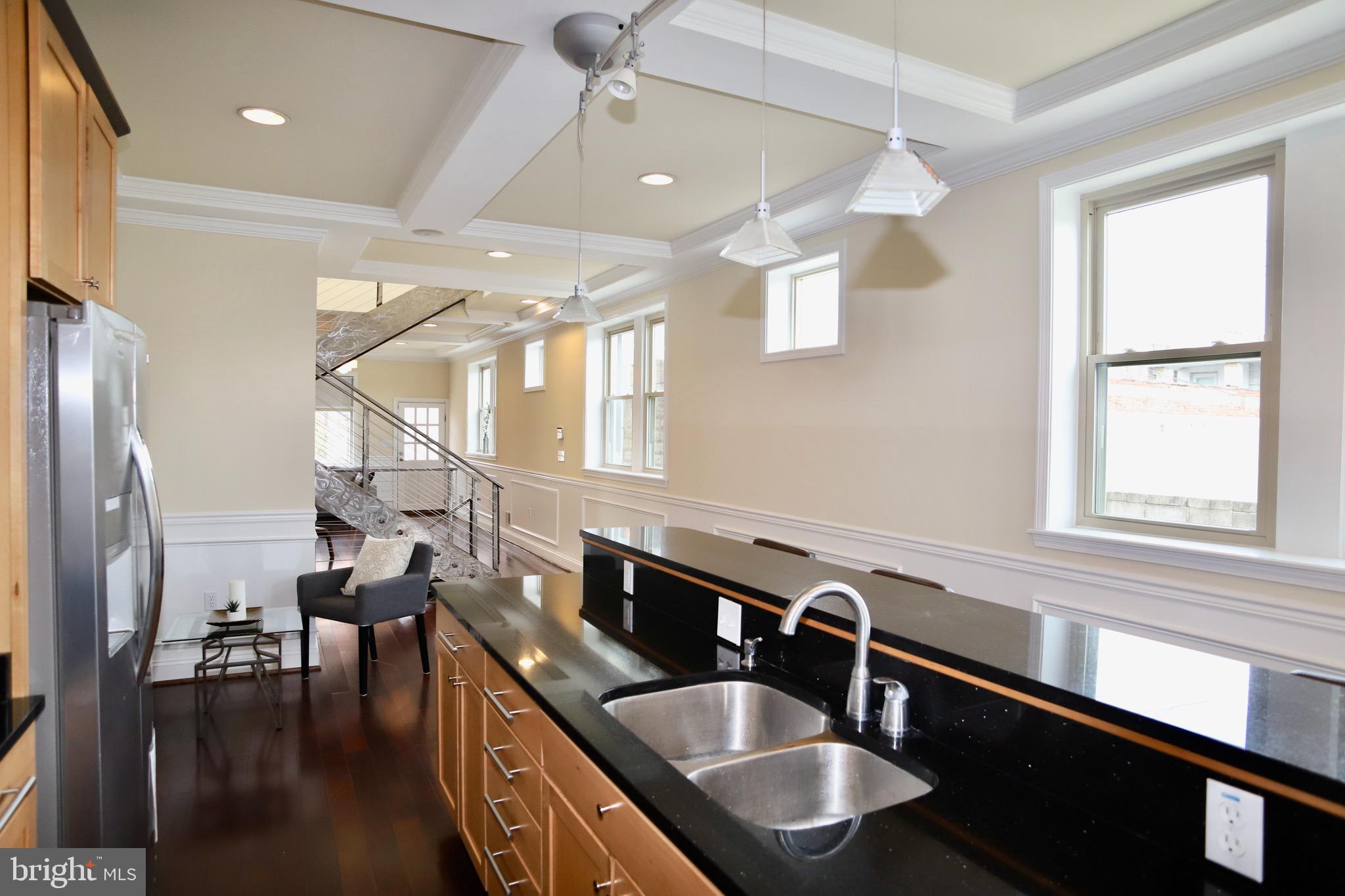 HIGHLANDTOWN - Residential