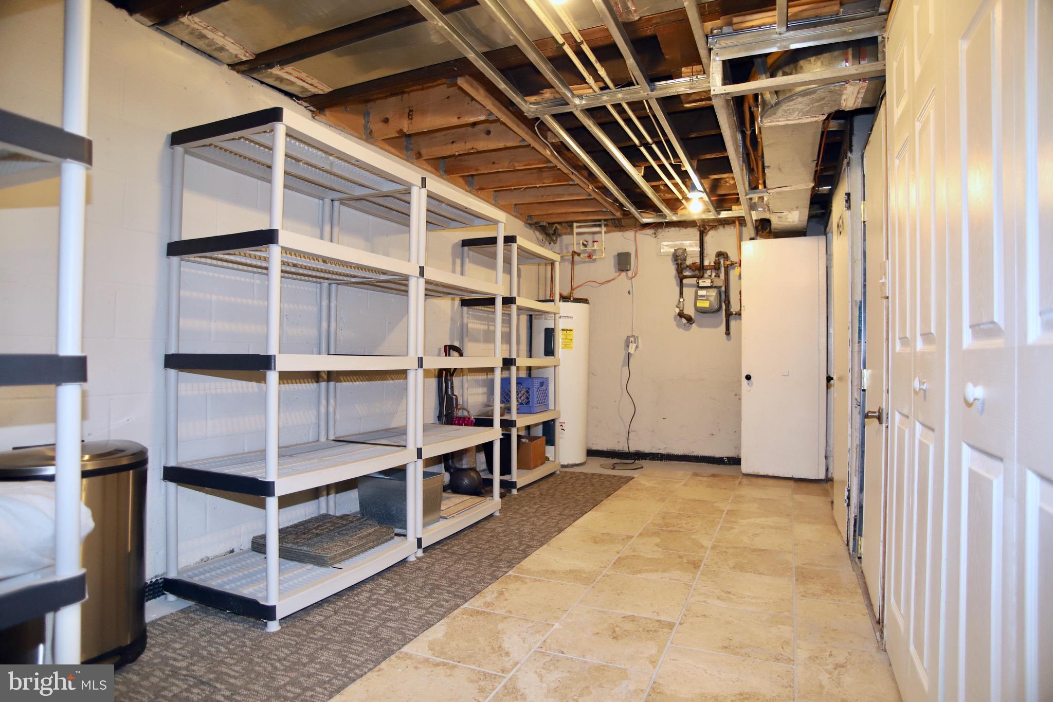 HIGHLANDTOWN - Residential