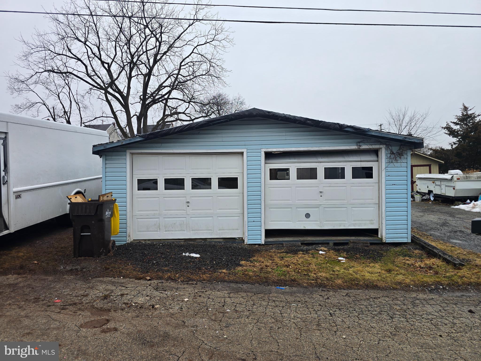 623 BRIDGE STREET