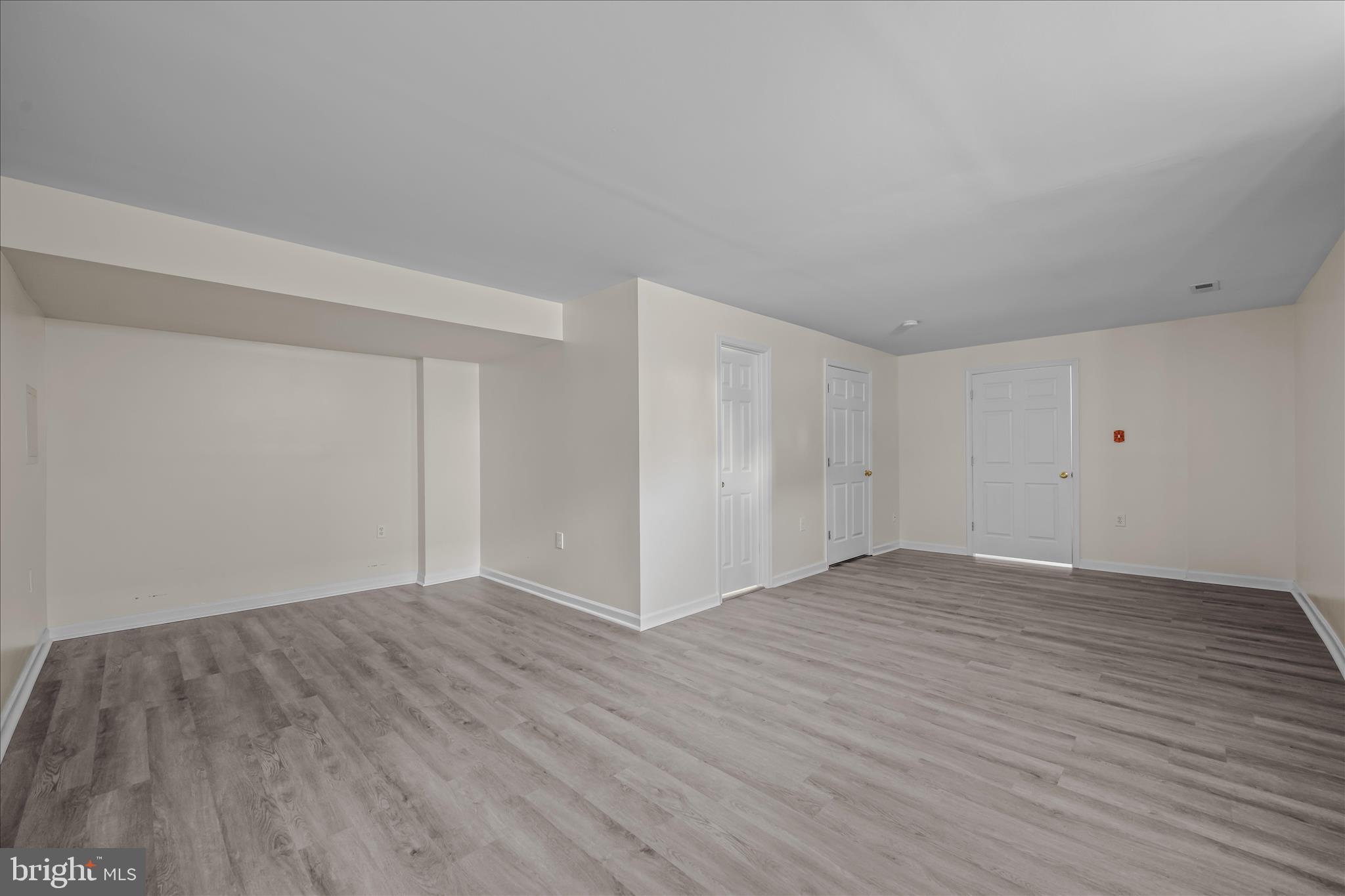 LAUREL RIDGE - Residential