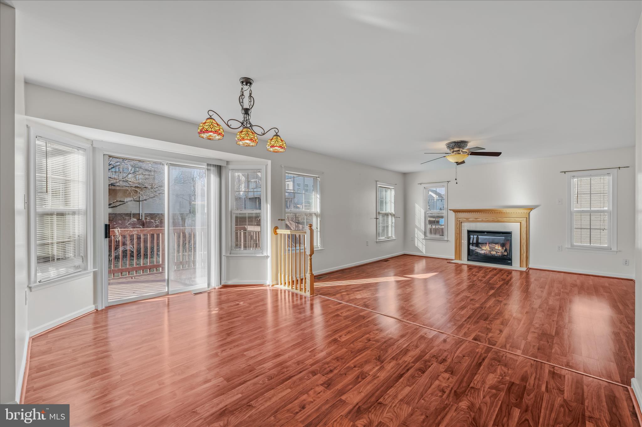 LAUREL RIDGE - Residential