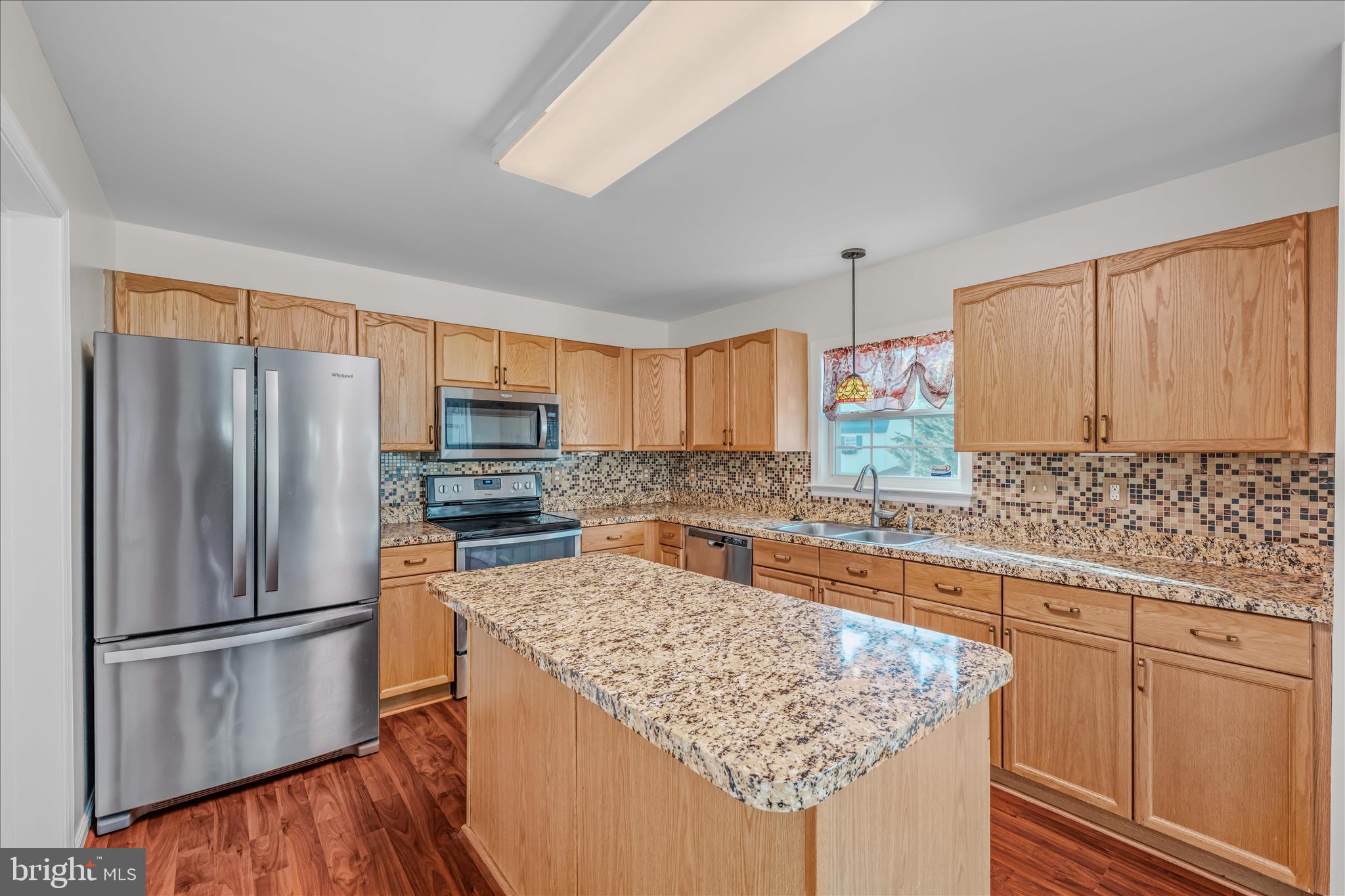 LAUREL RIDGE - Residential