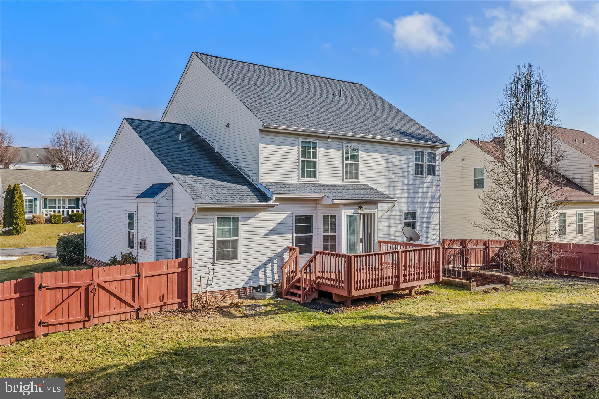 LAUREL RIDGE - Residential